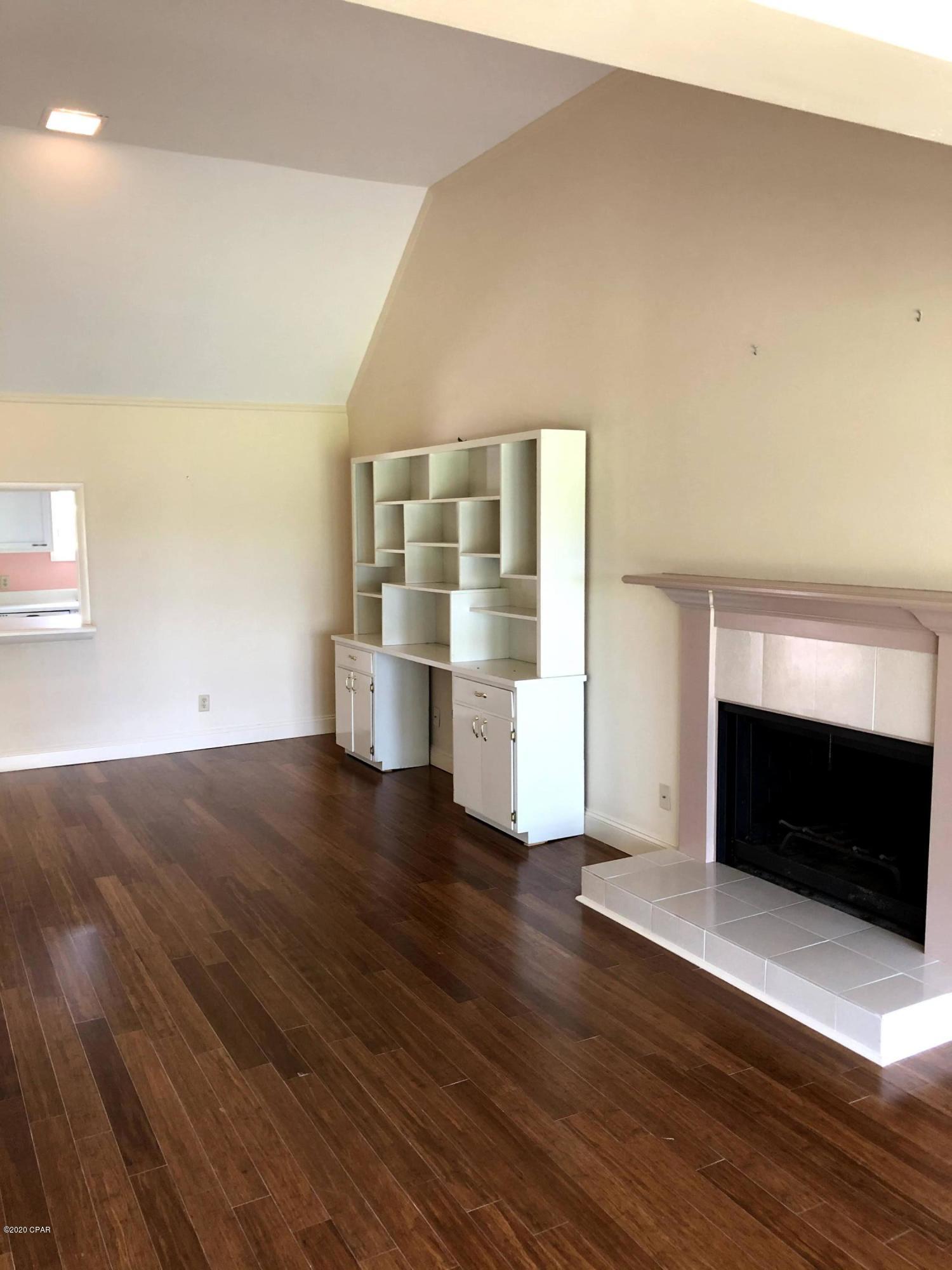 Bay Point Golf Villas I - Residential