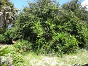 La Valencia Beach Resort - Land