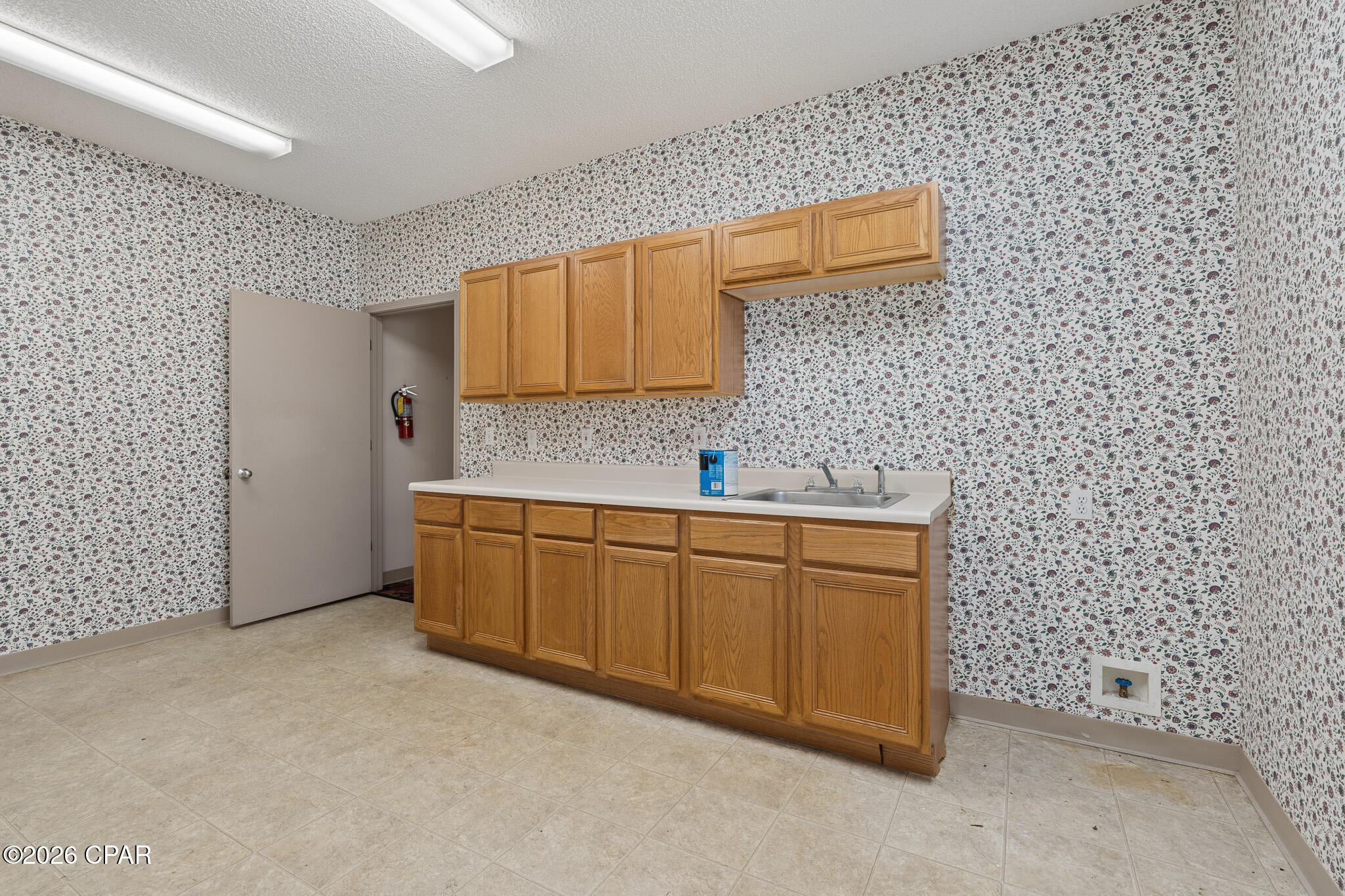 No Named Subdivision - Commercial Lease