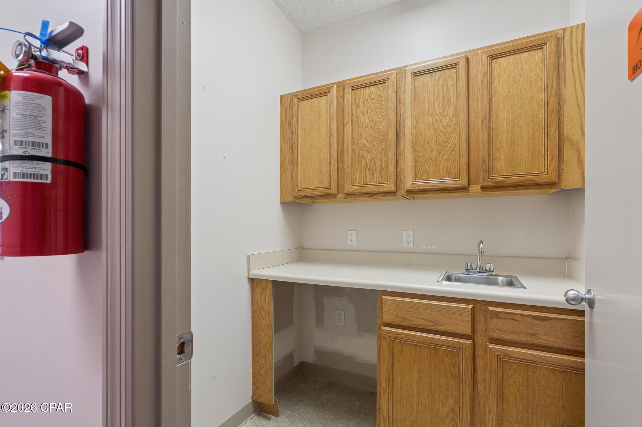 No Named Subdivision - Commercial Lease