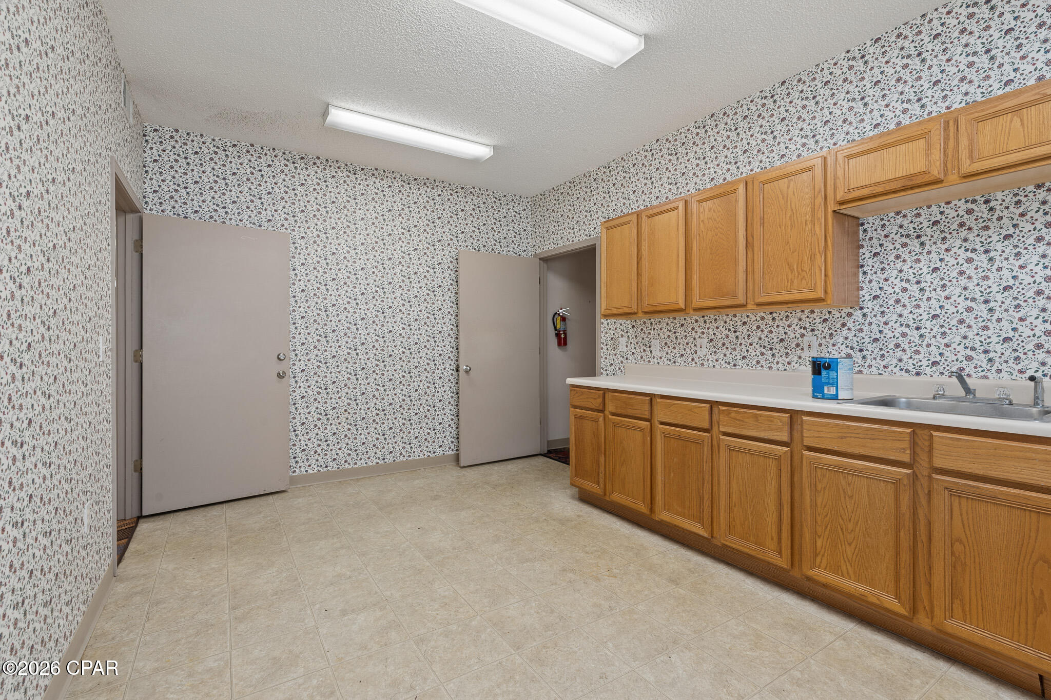 No Named Subdivision - Commercial Lease