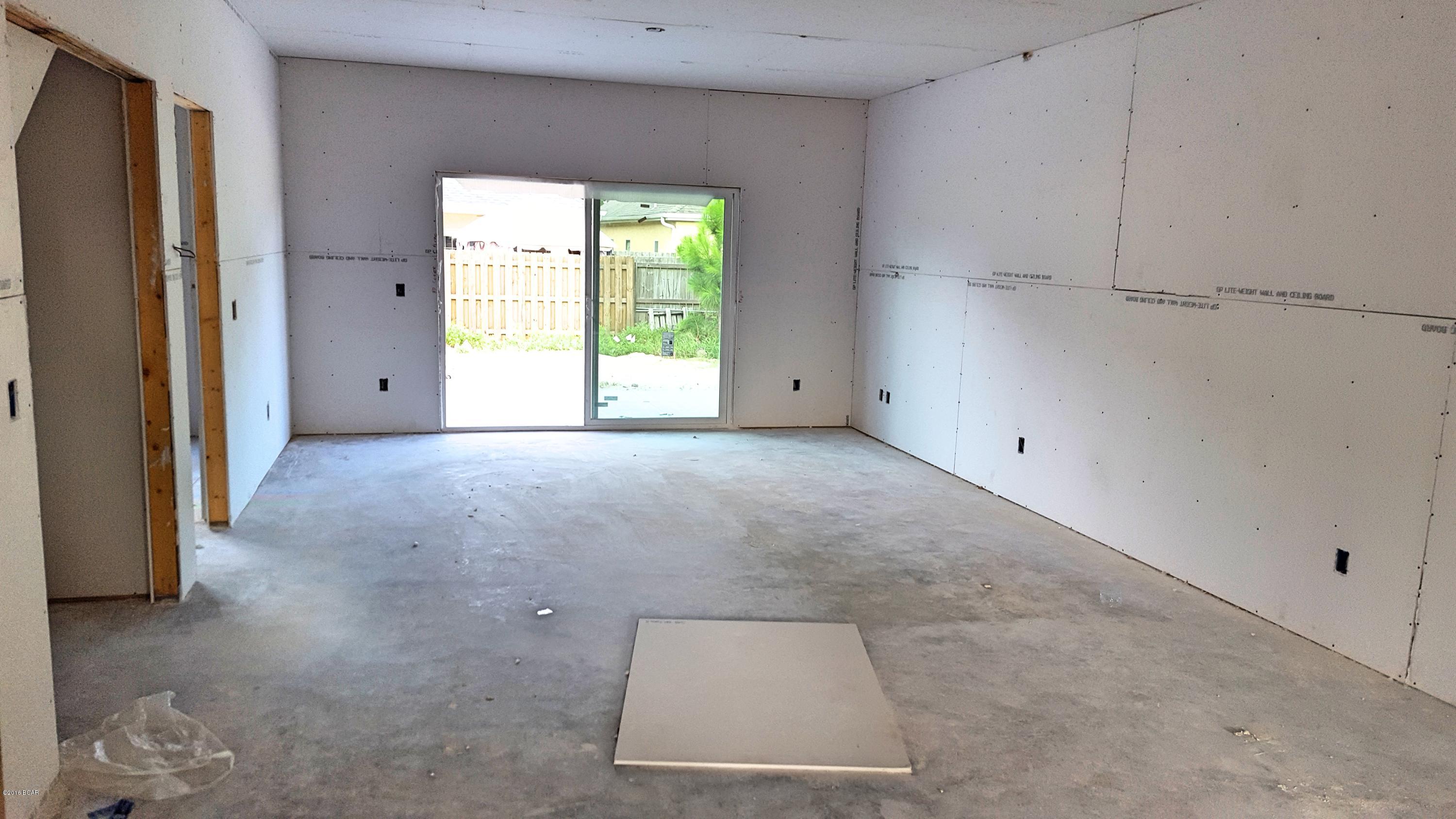 Gardenia Beach - Residential