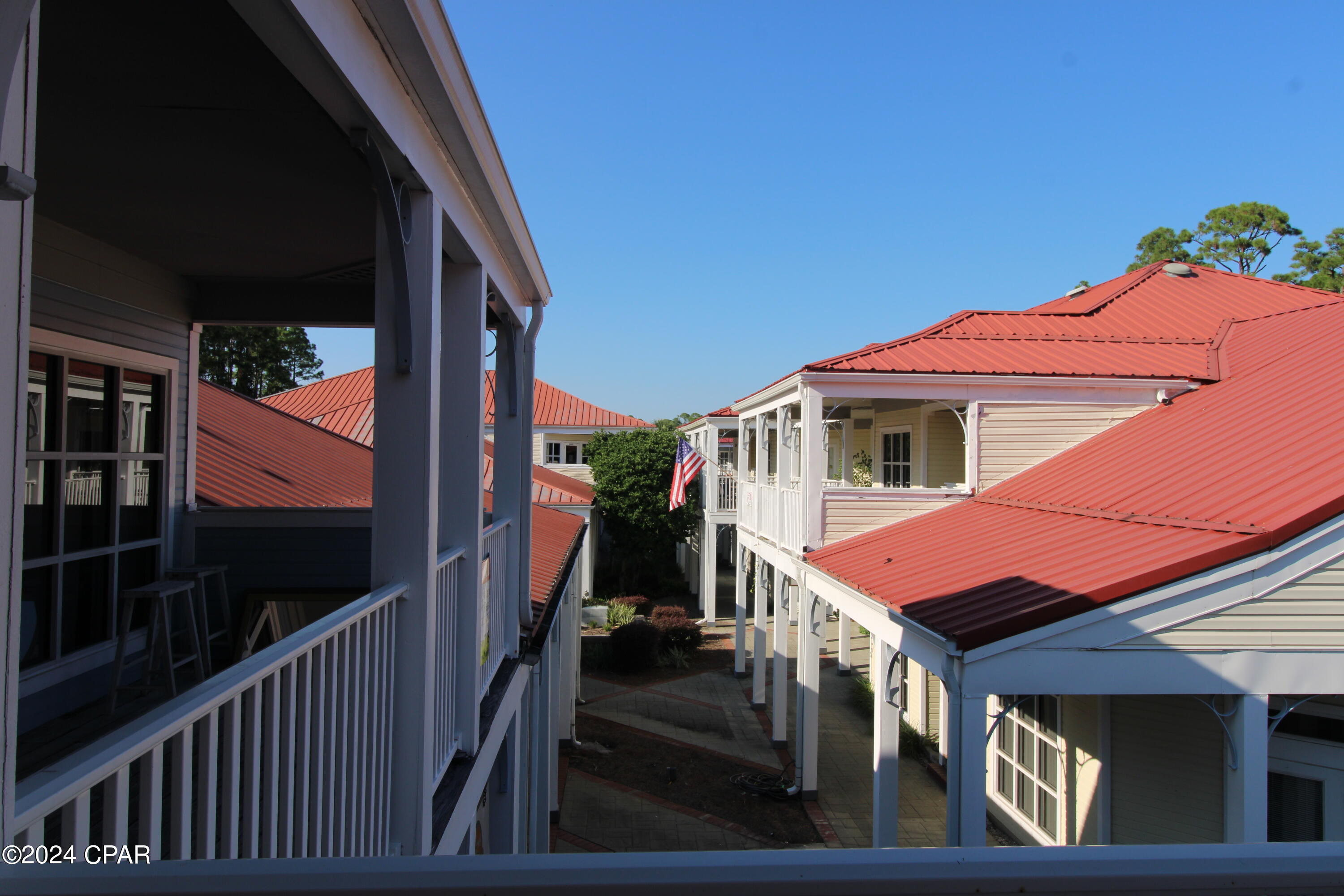 Promenade Shopping Mall - Commercial Lease