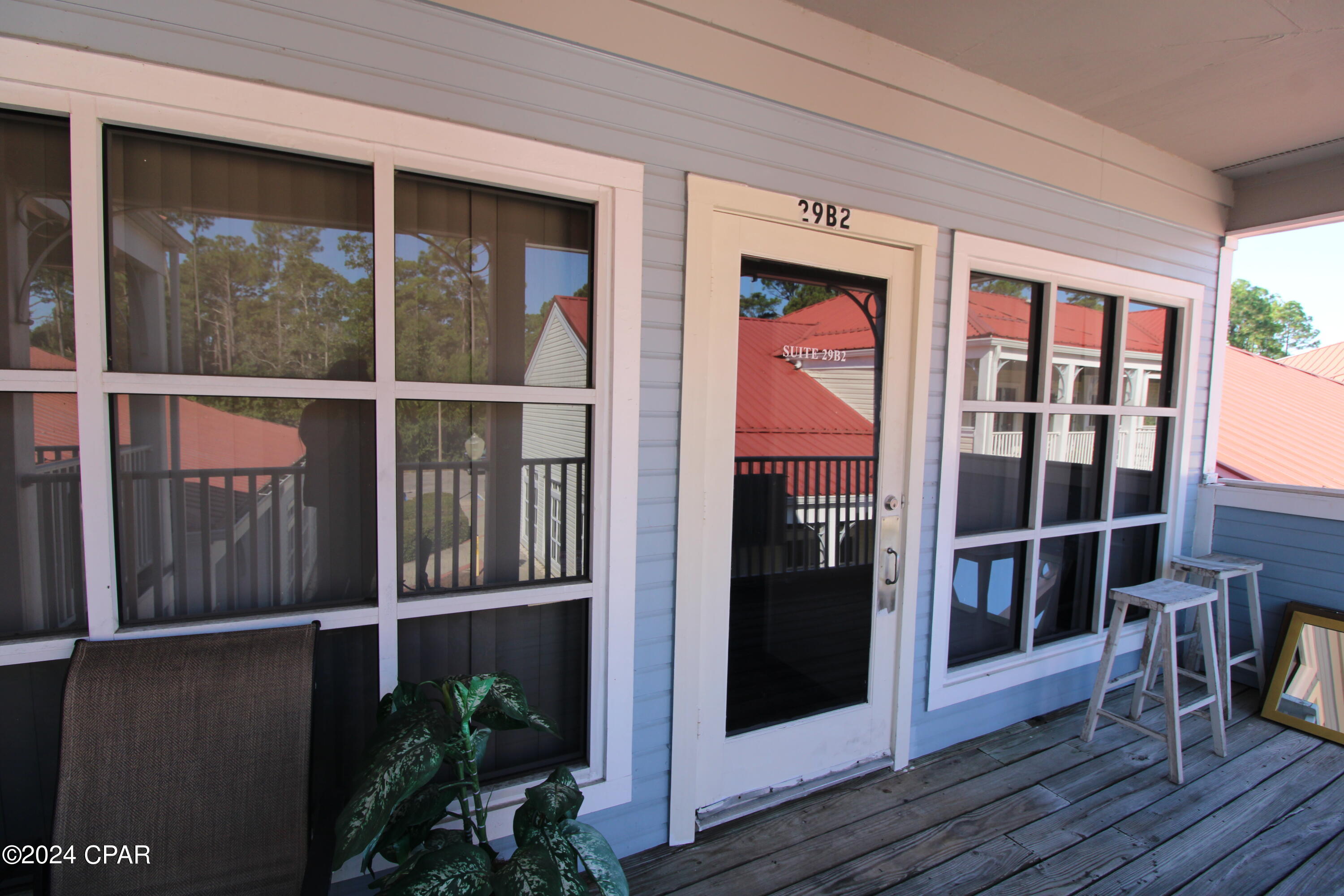 Promenade Shopping Mall - Commercial Lease