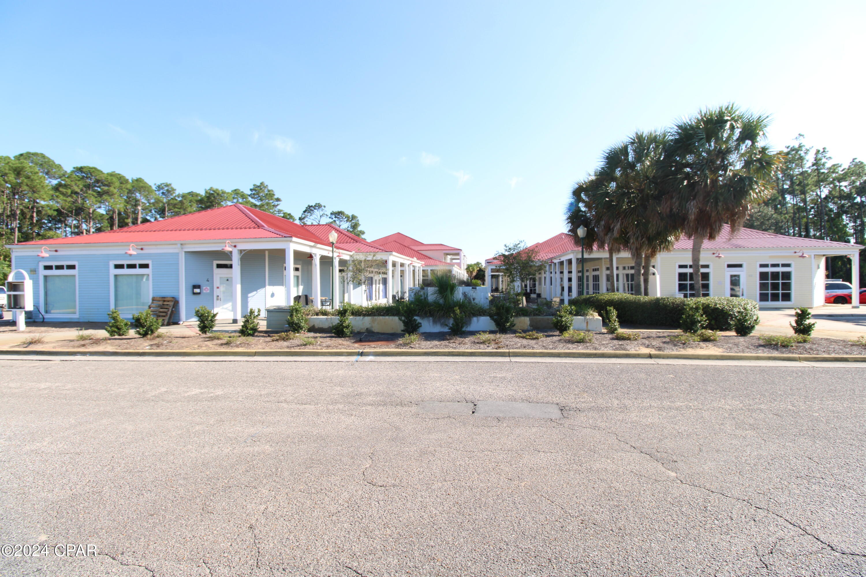 Promenade Shopping Mall - Commercial Lease