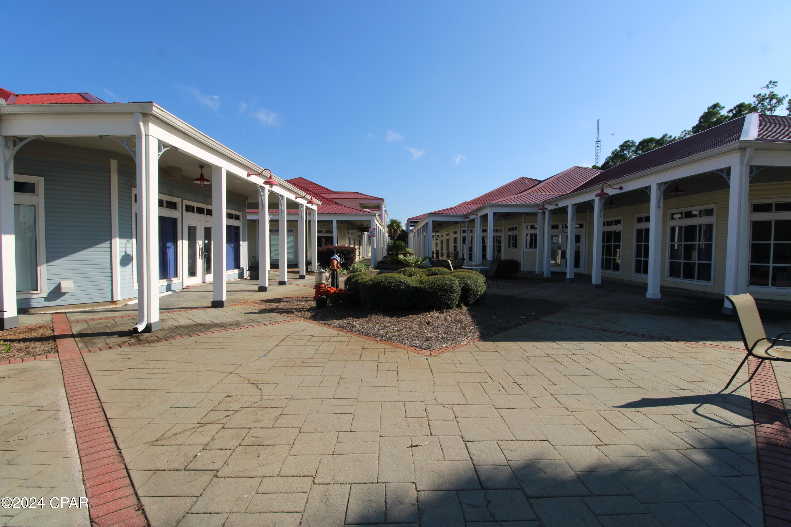 Promenade Shopping Mall - Commercial Lease