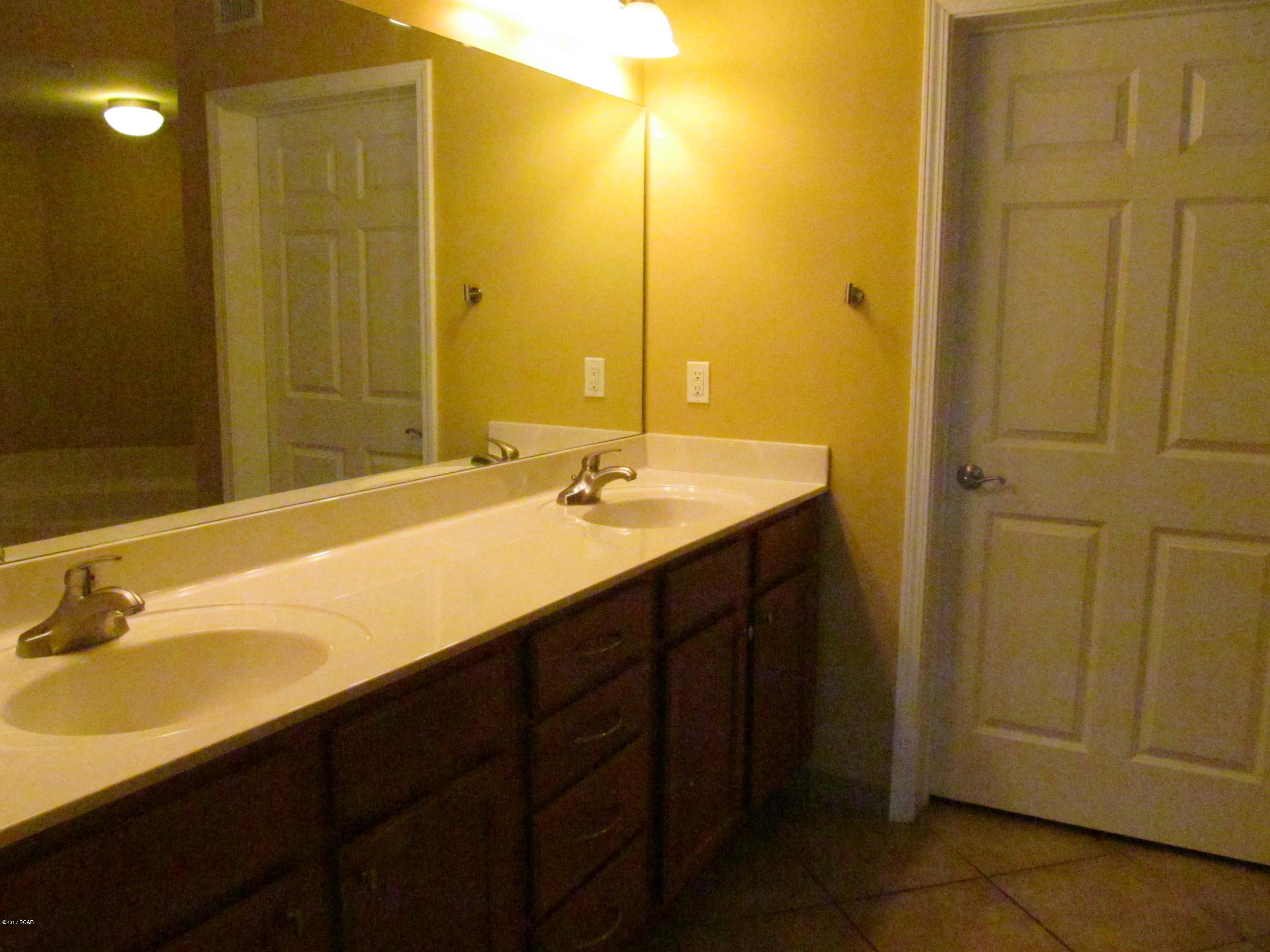 Magnolia Bay Club - Residential Lease