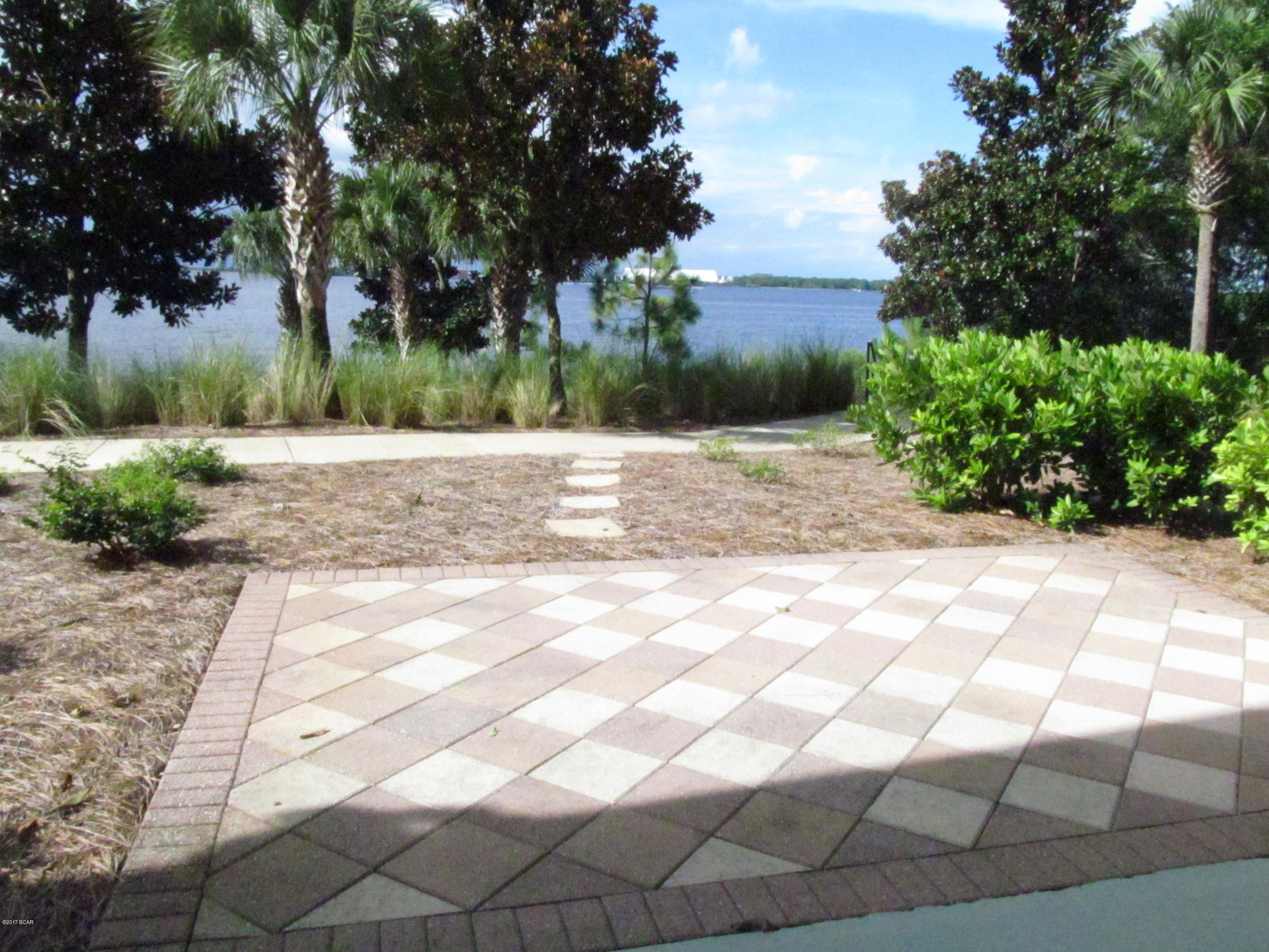 Magnolia Bay Club - Residential Lease