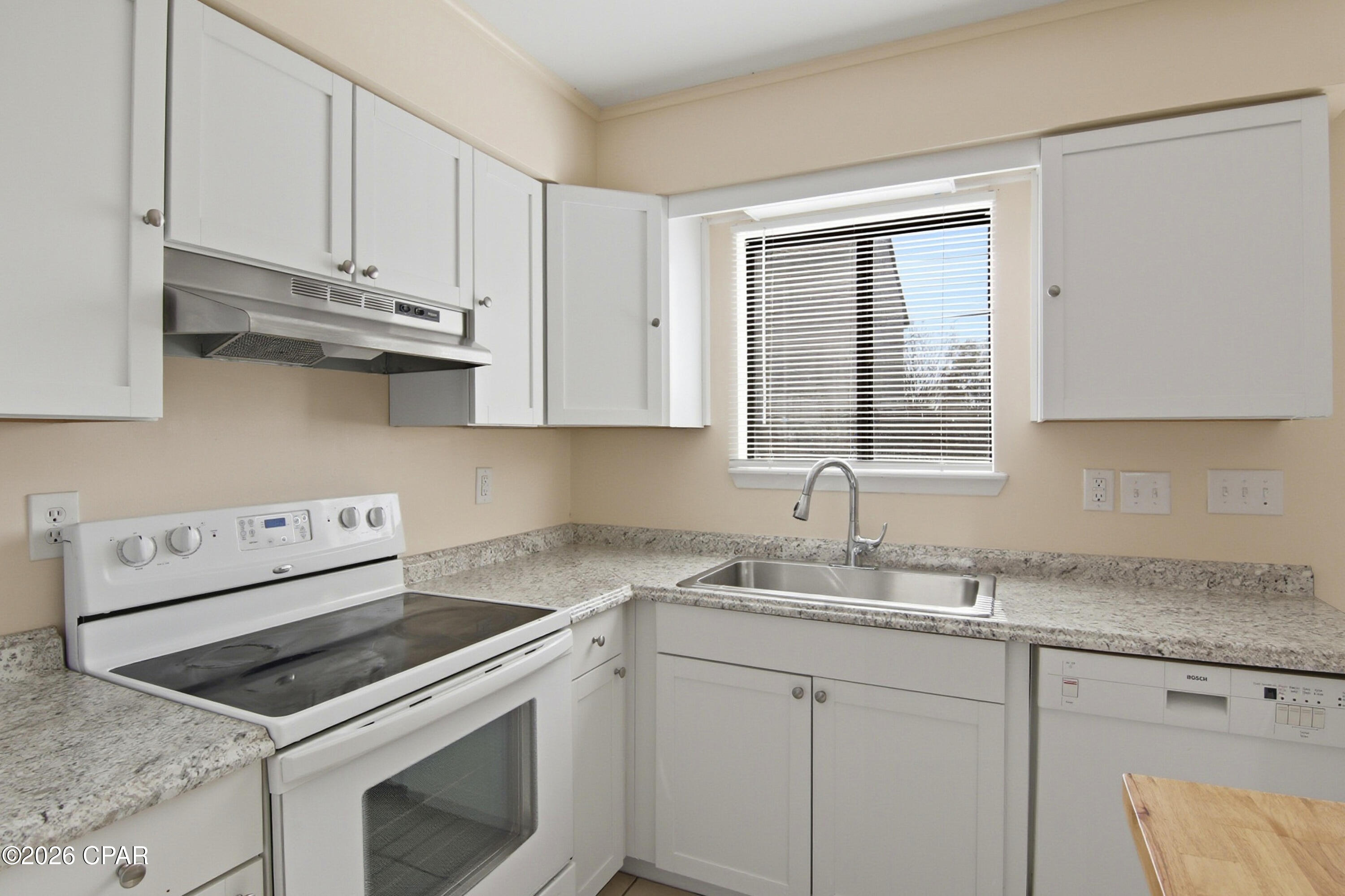 Venetian Villa 3rd Add - Residential