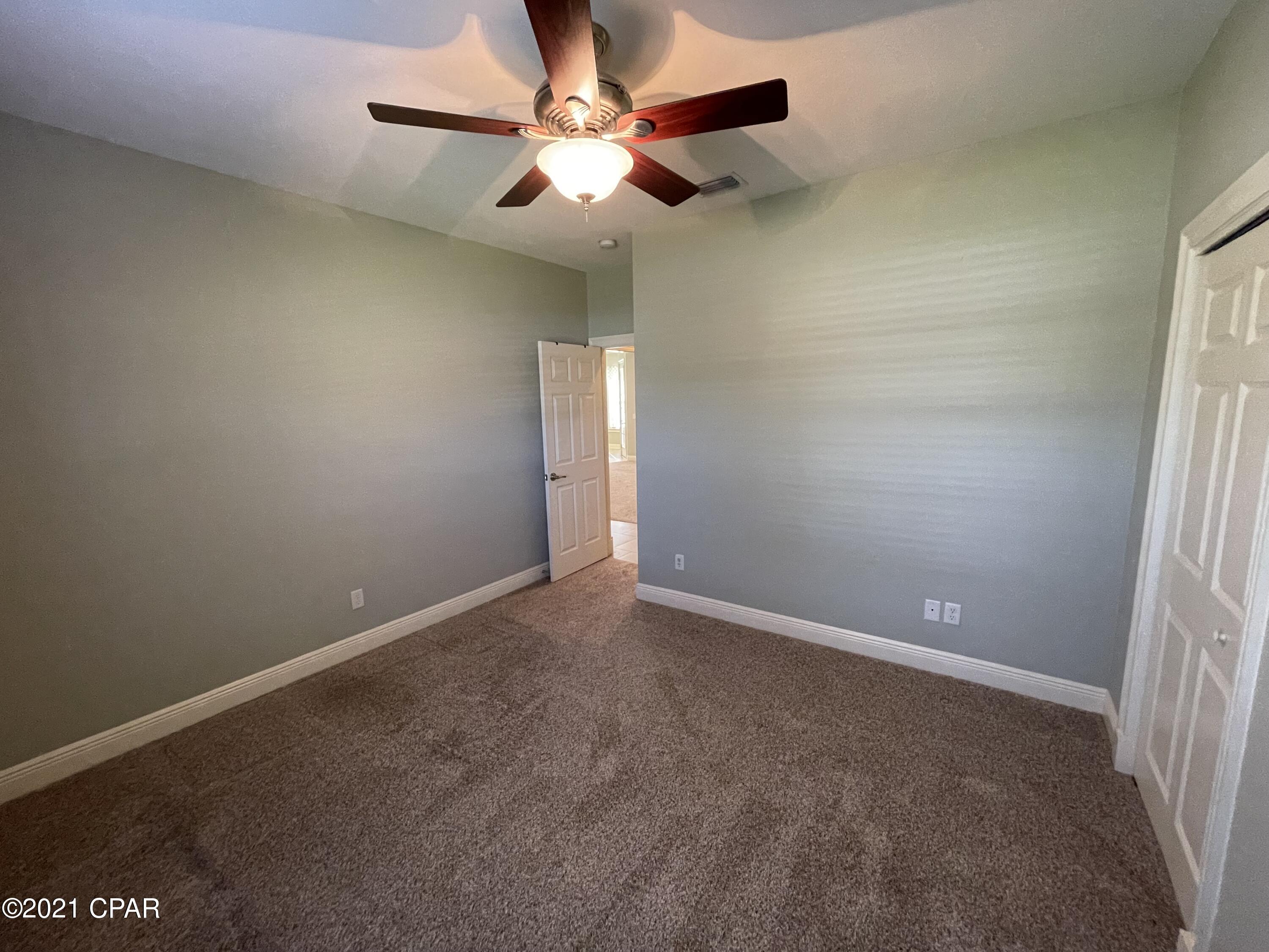 [No Recorded Subdiv] - Residential Lease