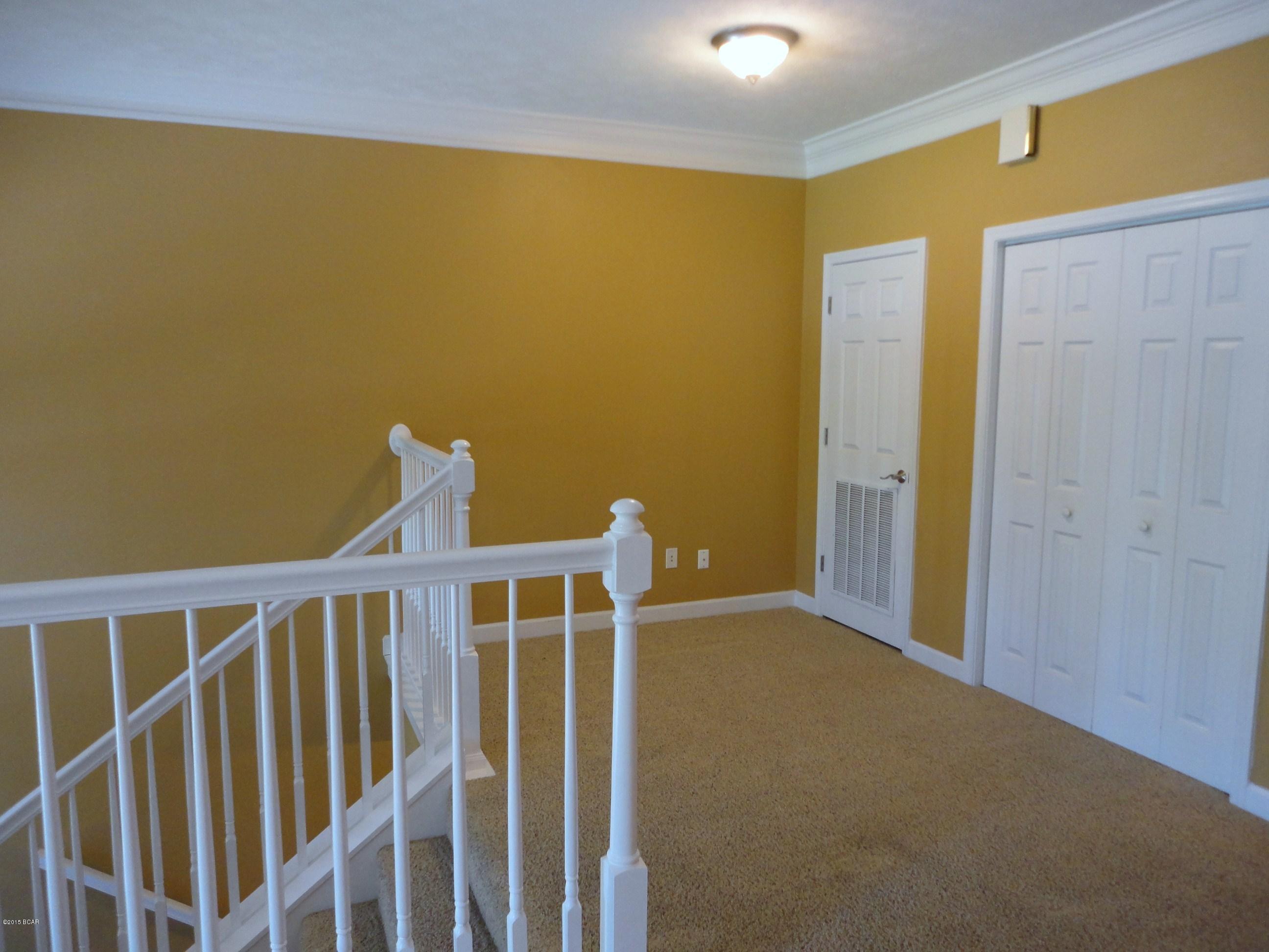 Grand Lagoon Villa - Residential