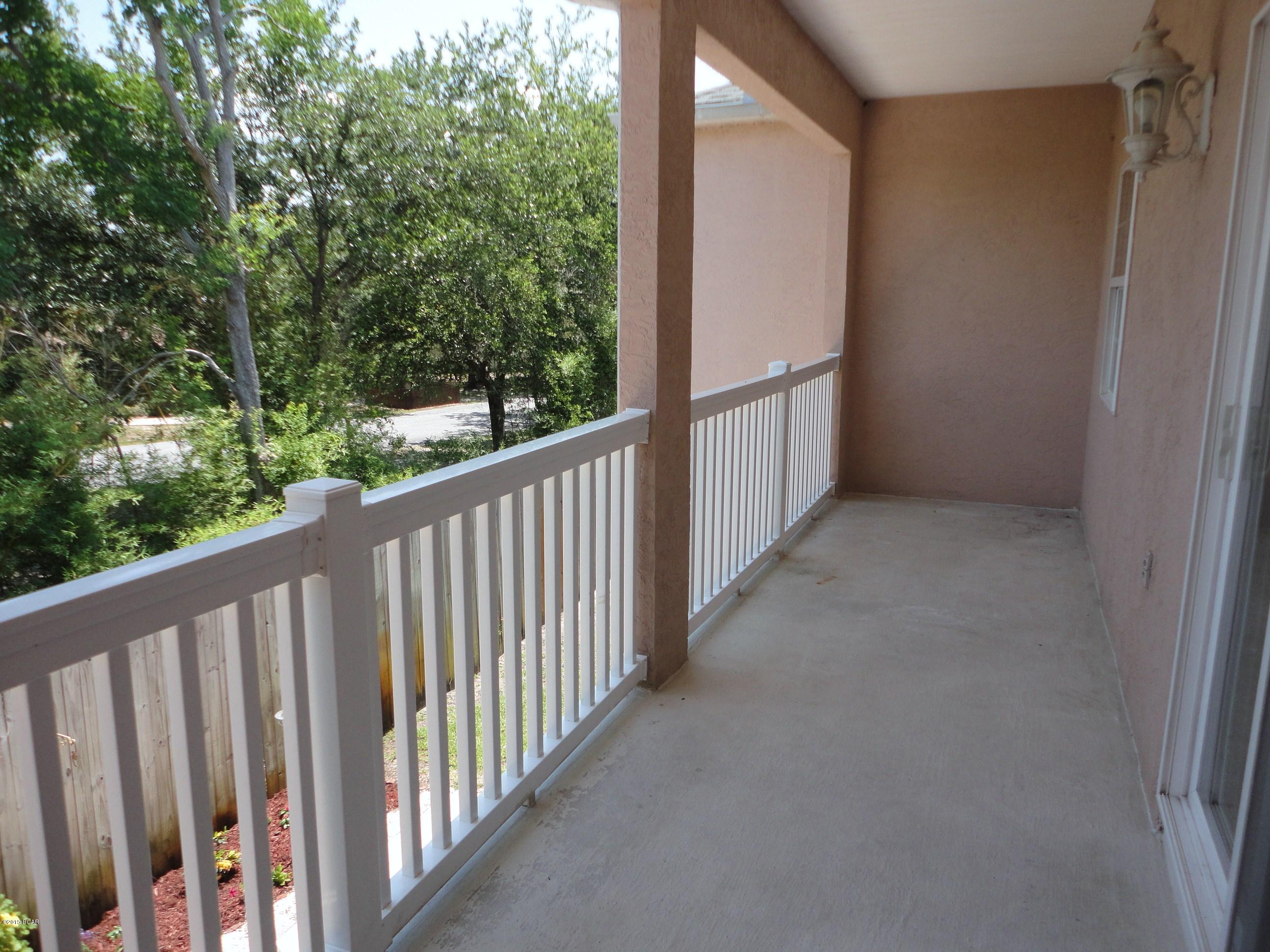 Grand Lagoon Villa - Residential