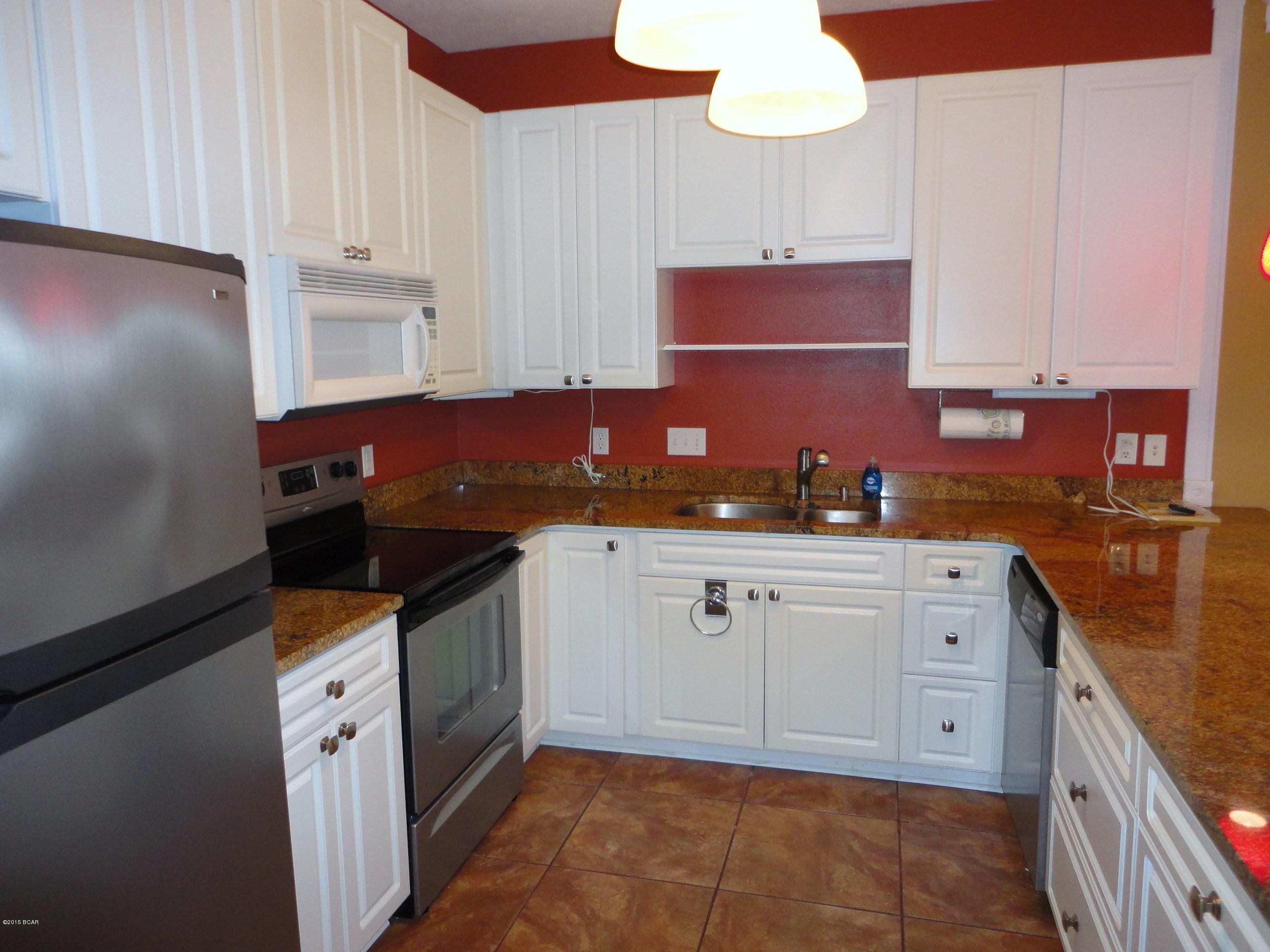 Grand Lagoon Villa - Residential