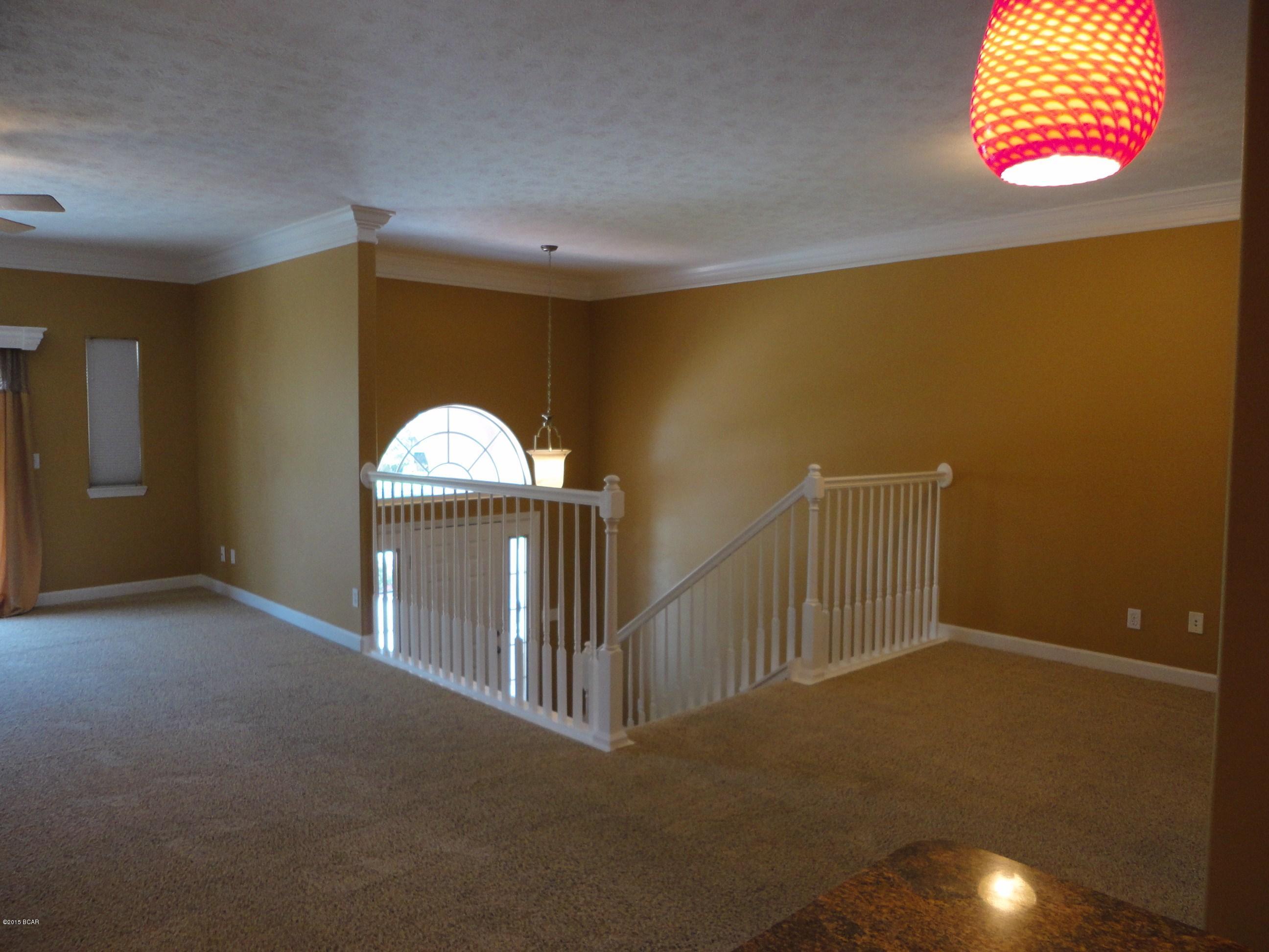 Grand Lagoon Villa - Residential