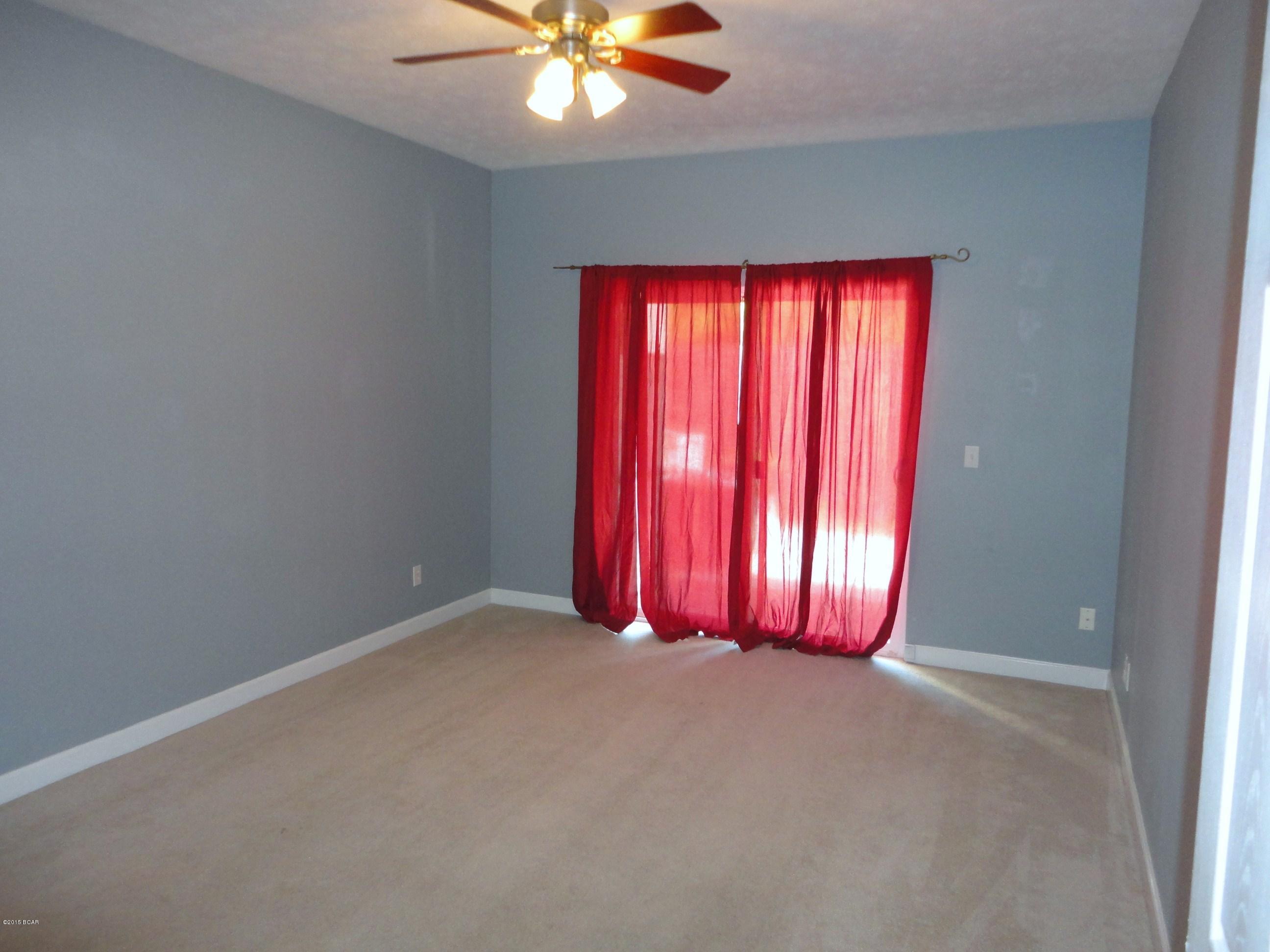 Grand Lagoon Villa - Residential