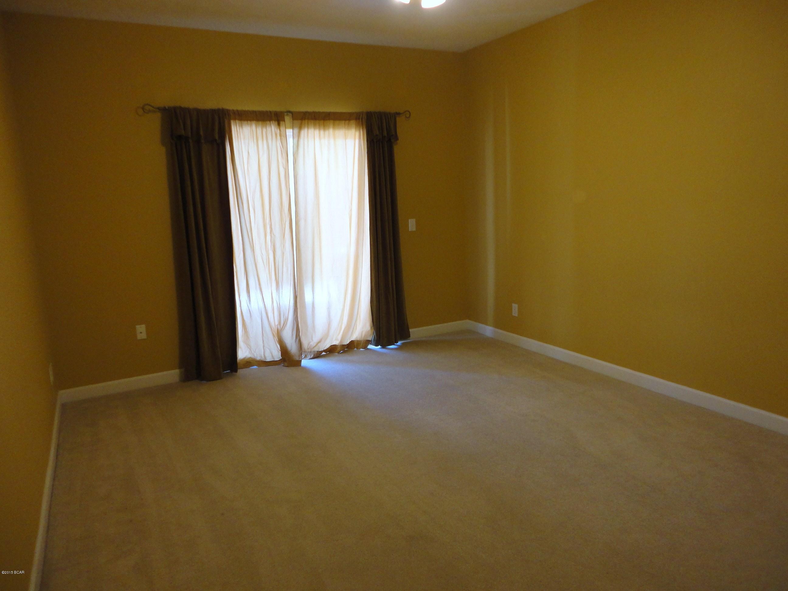 Grand Lagoon Villa - Residential