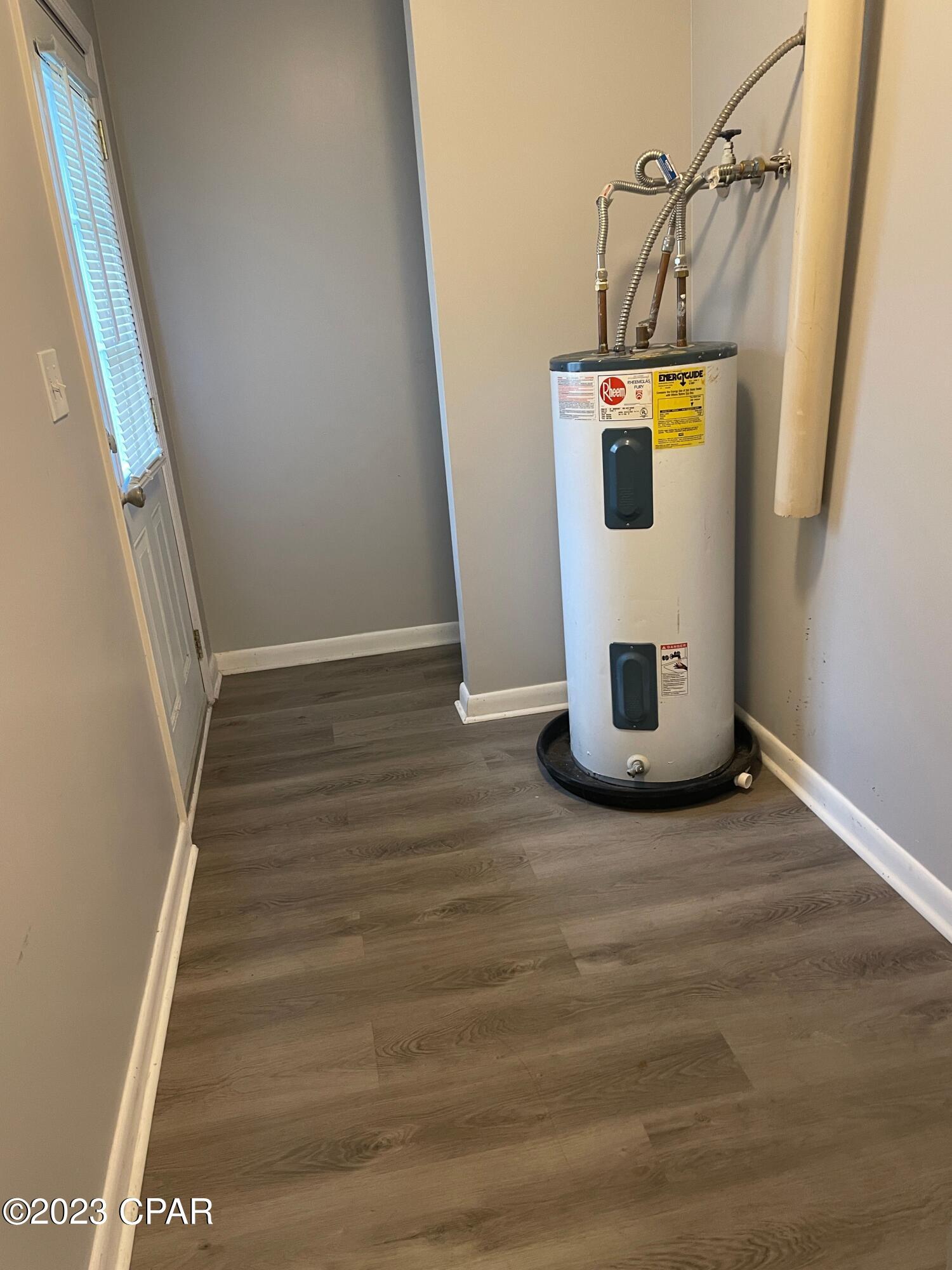 [No Recorded Subdiv] - Residential Lease