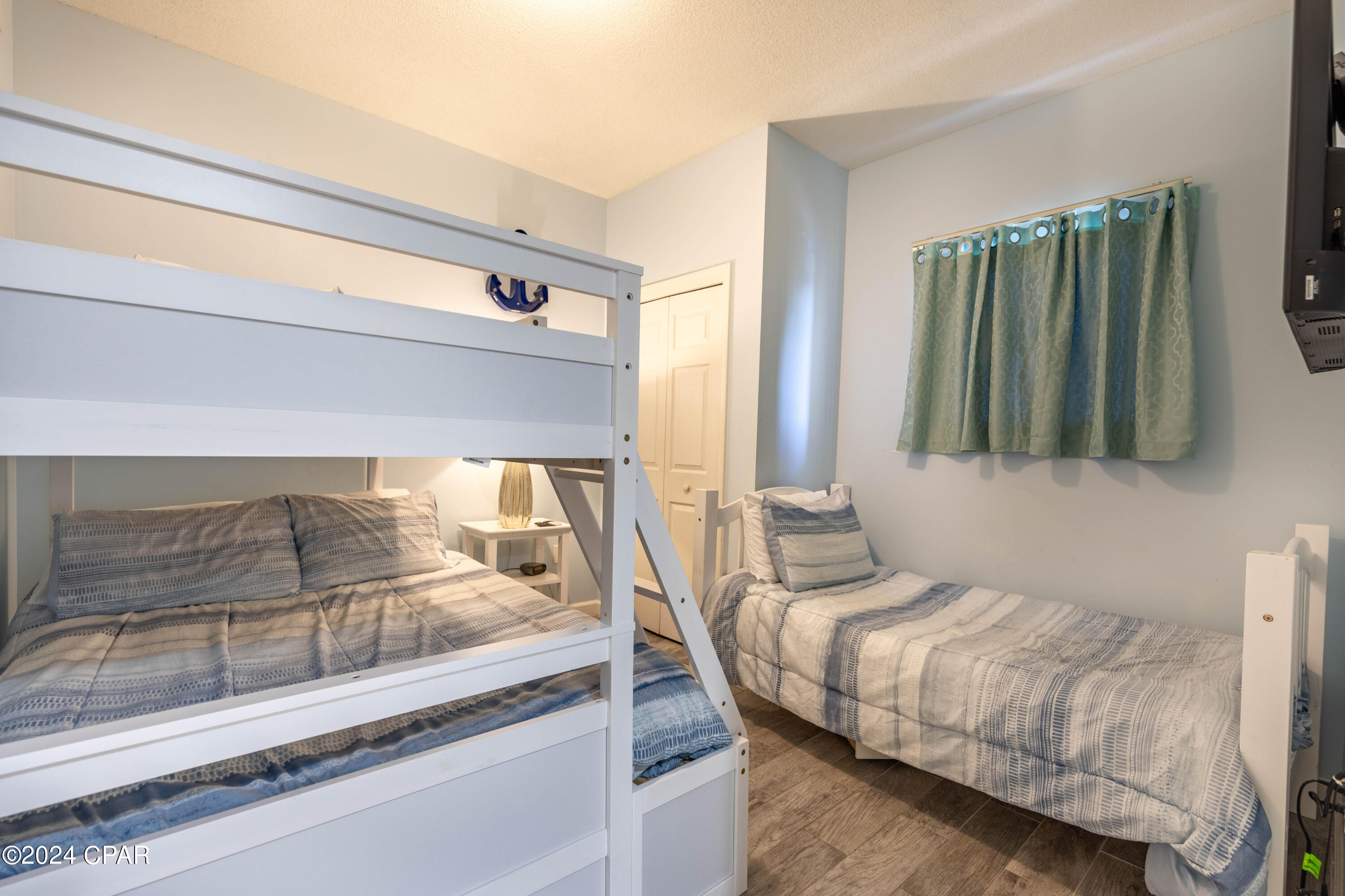 Sterling Reef - Residential