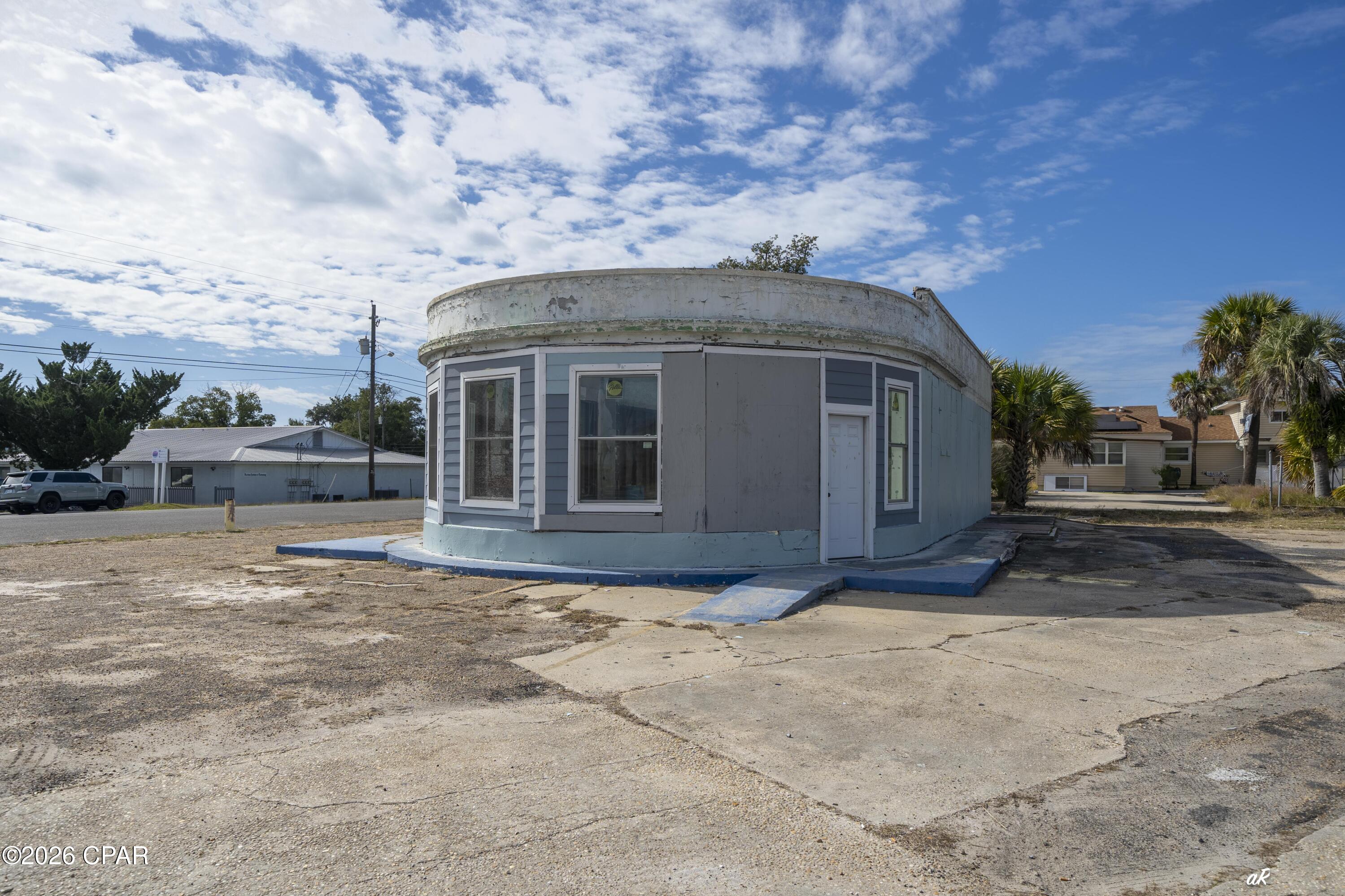 [No Recorded Subdiv] - Land