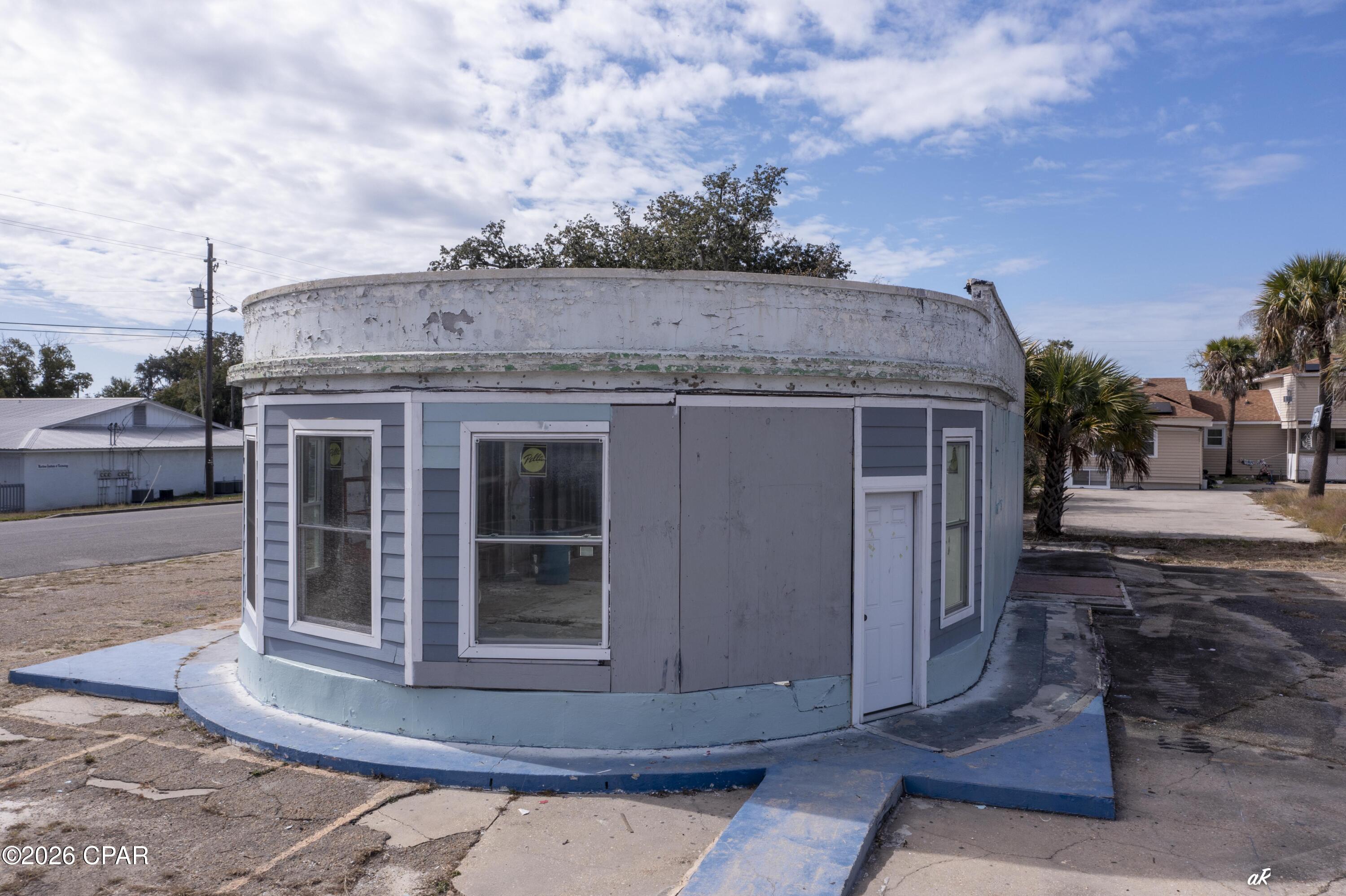 [No Recorded Subdiv] - Land