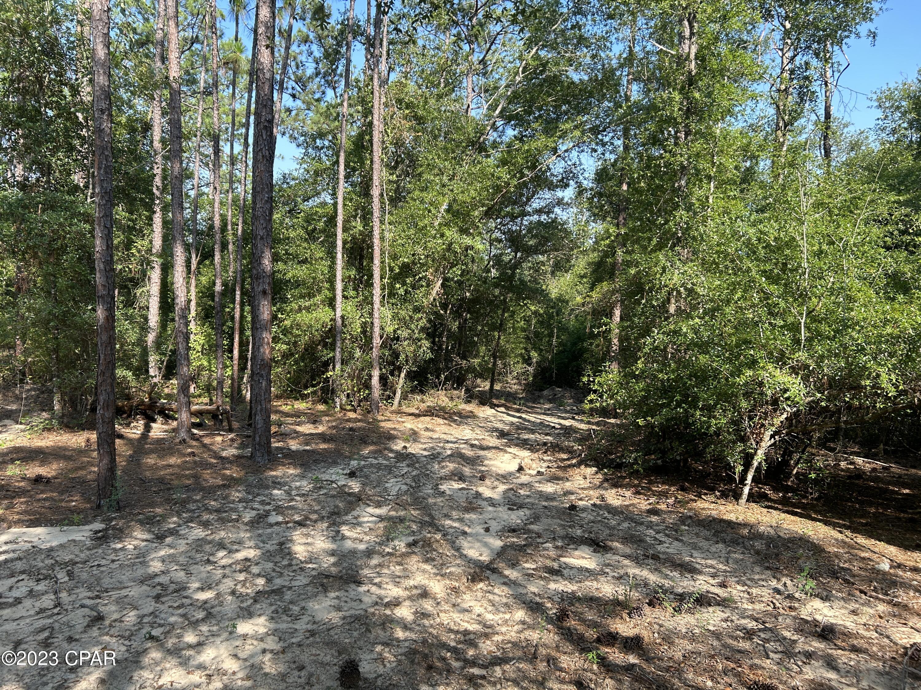 [No Recorded Subdiv] - Land