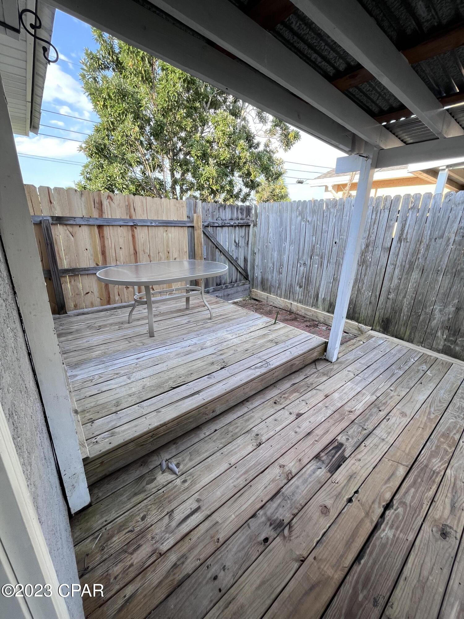 [No Recorded Subdiv] - Residential Lease