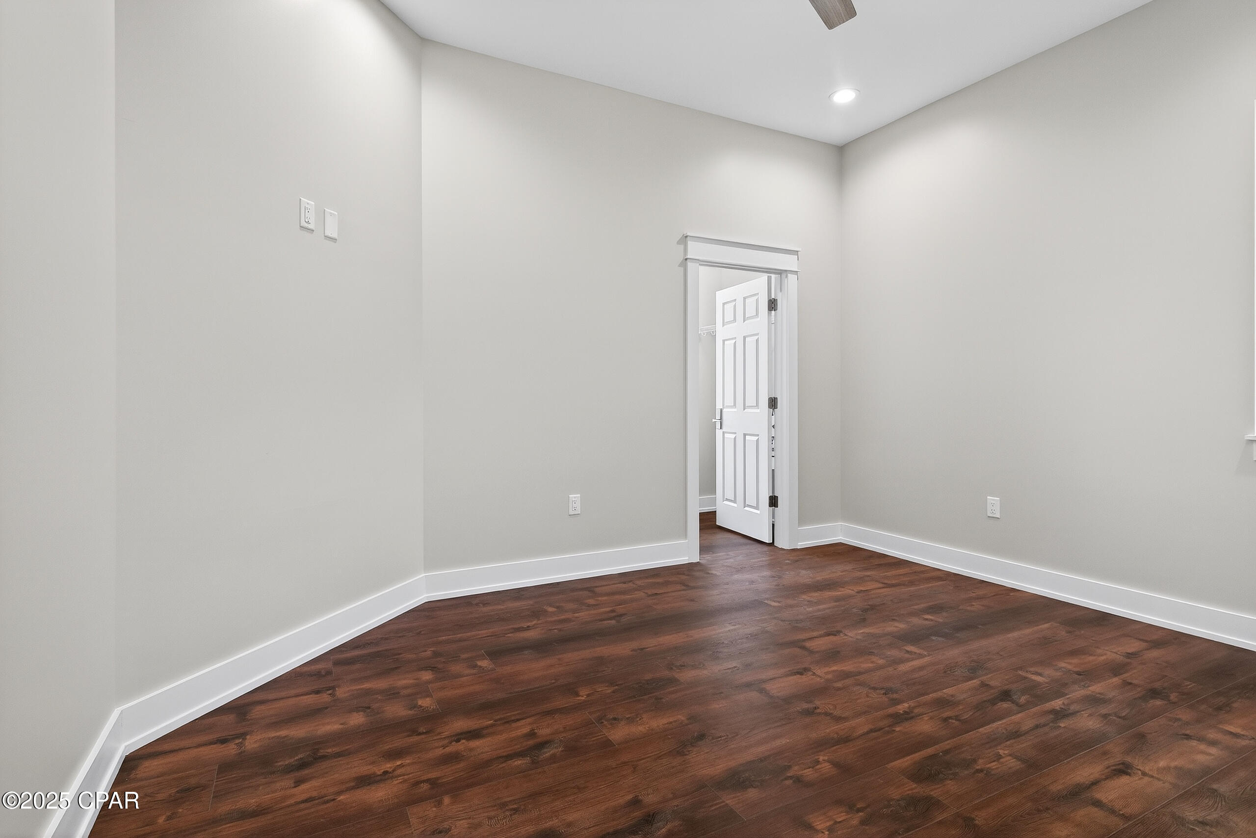 Sanctuary Beach - Residential