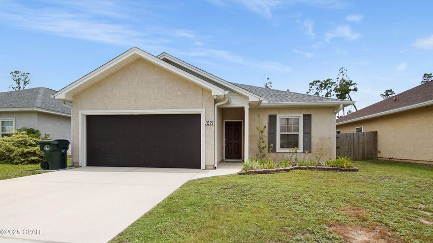 This beautiful home is centrally located and move in ready!  The home features an open floor plan, 3 bedrooms and 2 bathrooms.  Kitchen is equipped with stainless steel appliances.  The master bedroom has a large walk in closet and a lovely master bathroom with a shower and separate tub.  There is also plenty of storage throughout the home.