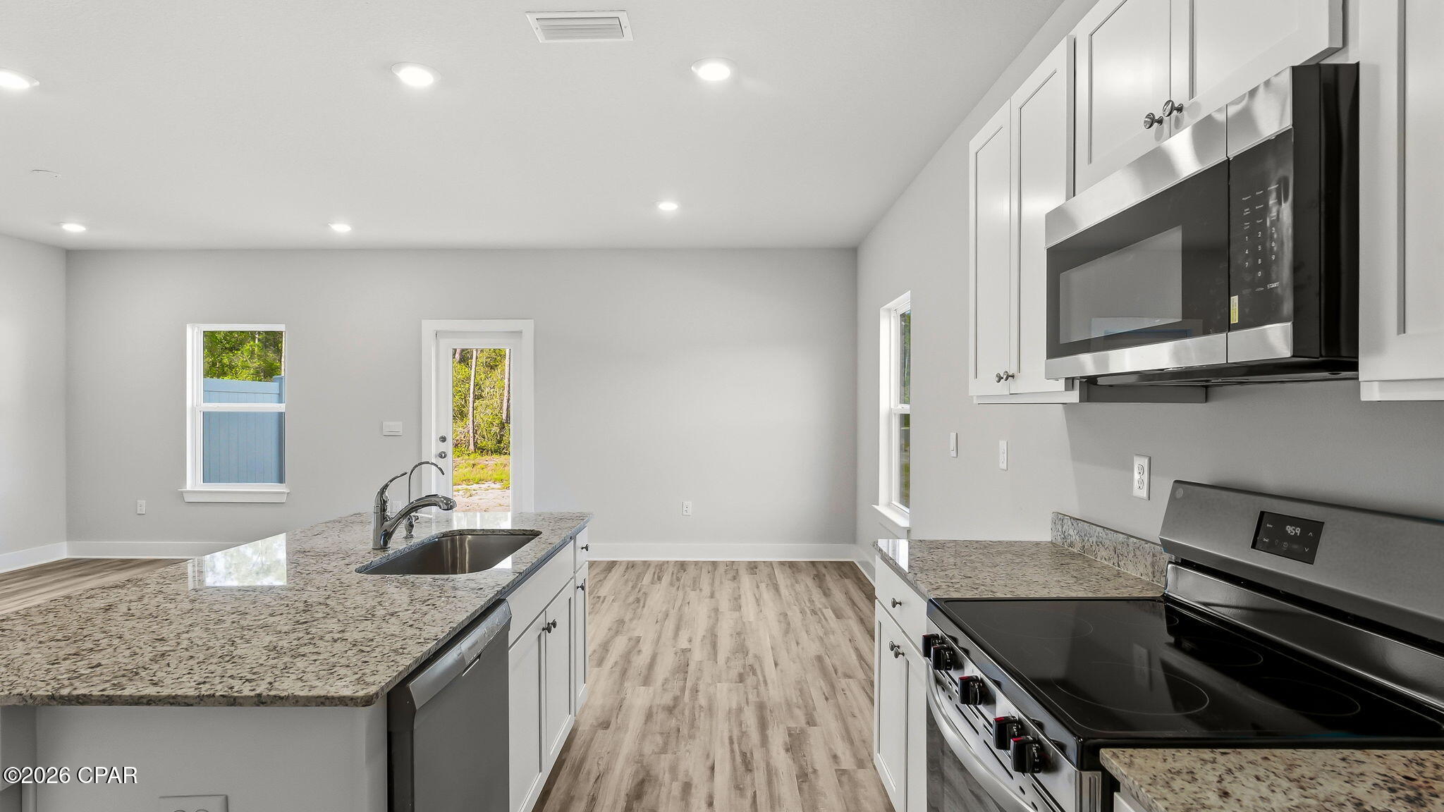 [No Recorded Subdiv] - Residential