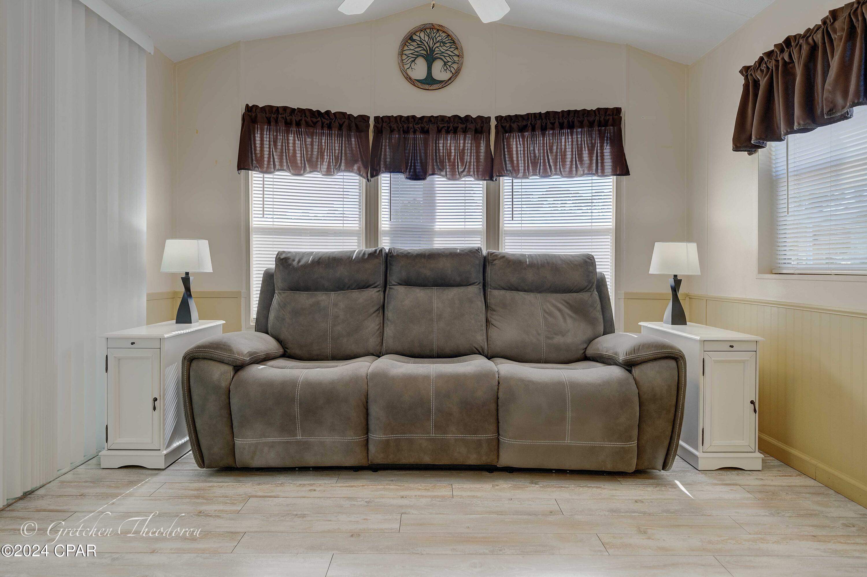 Emerald Pointe Resort - Residential