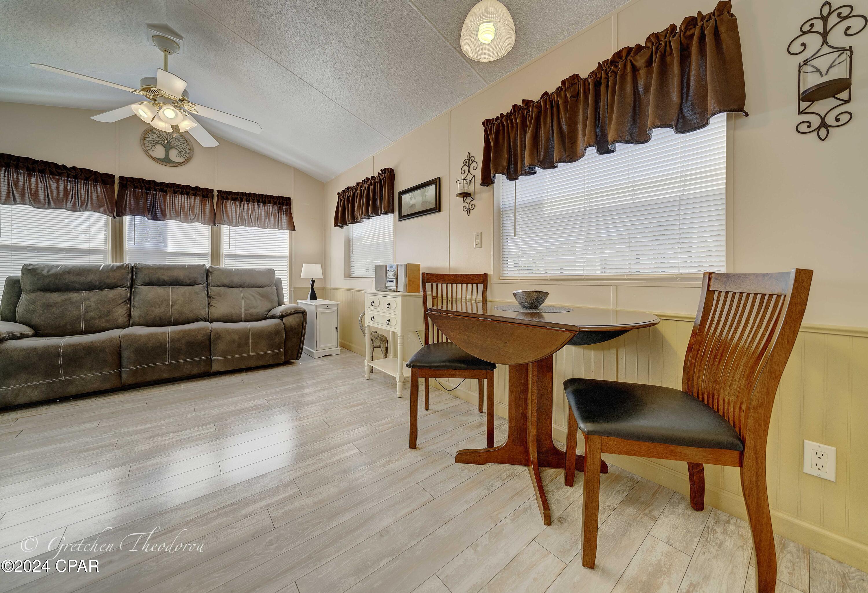 Emerald Pointe Resort - Residential