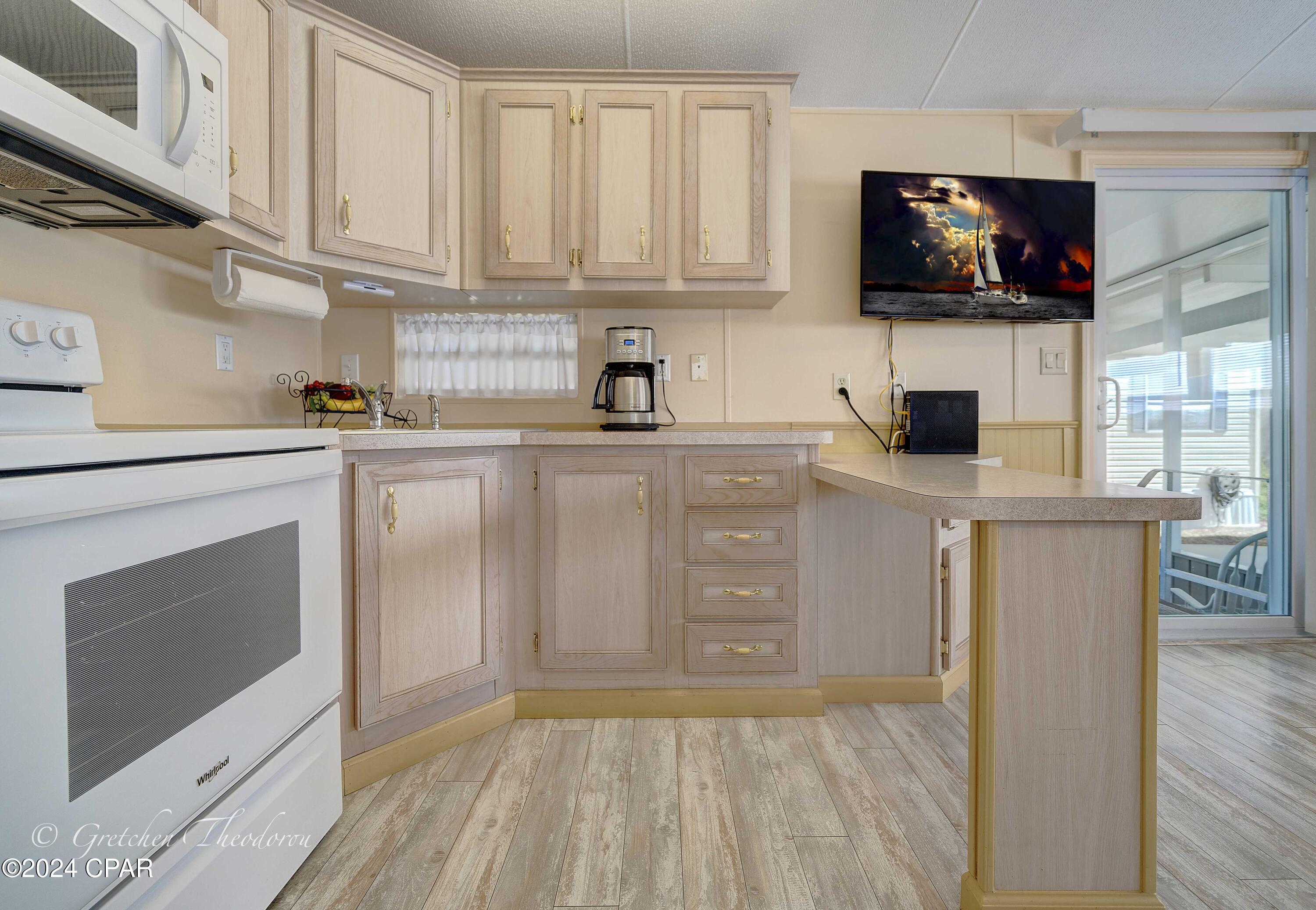 Emerald Pointe Resort - Residential