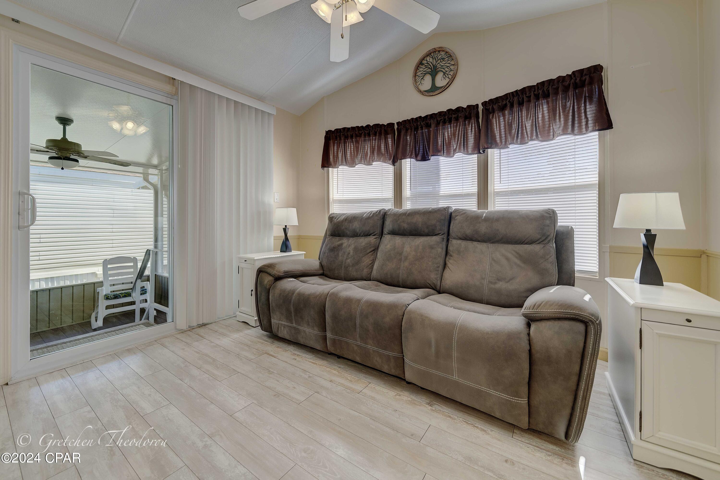 Emerald Pointe Resort - Residential