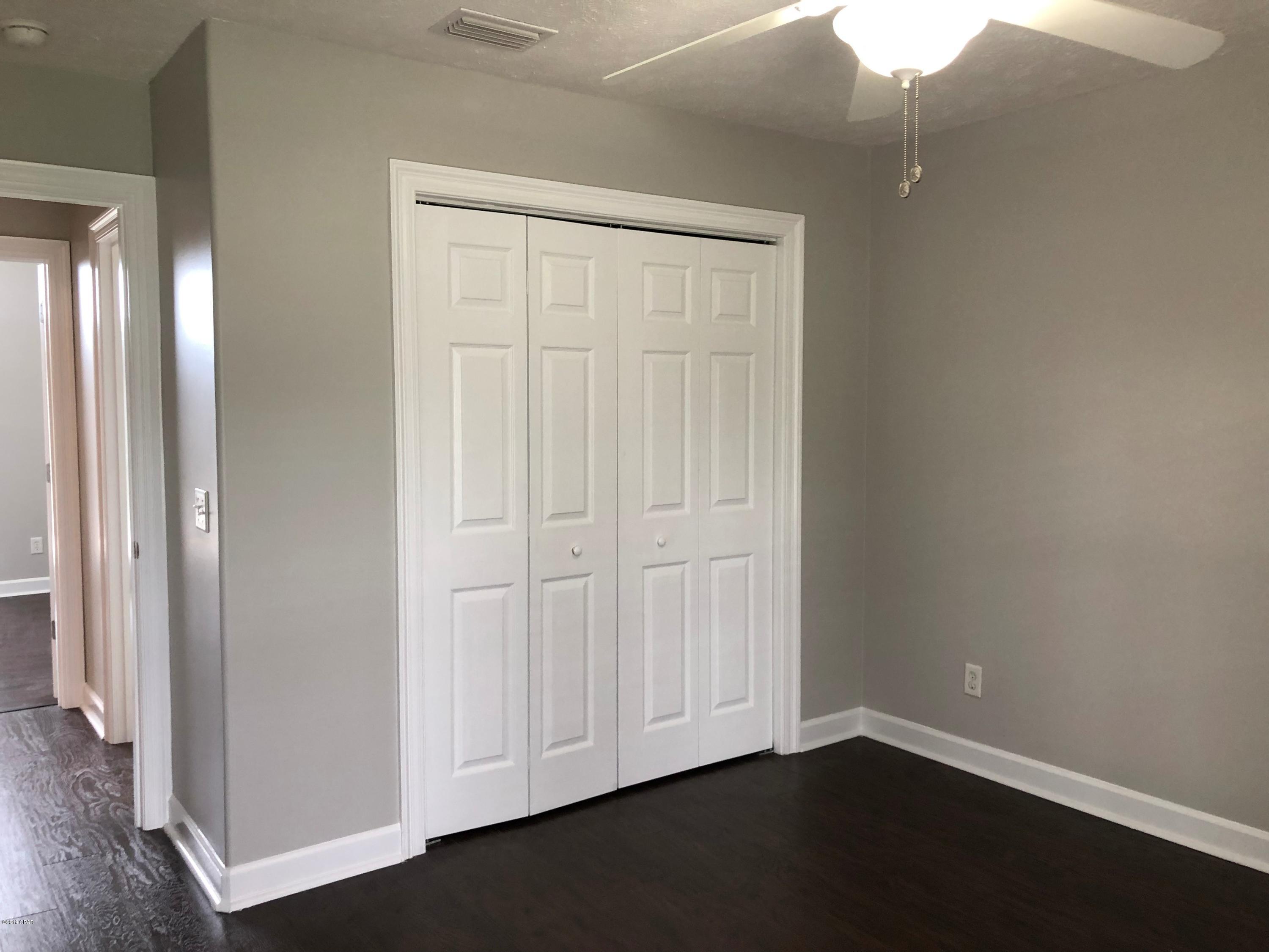 [No Recorded Subdiv] - Residential Lease