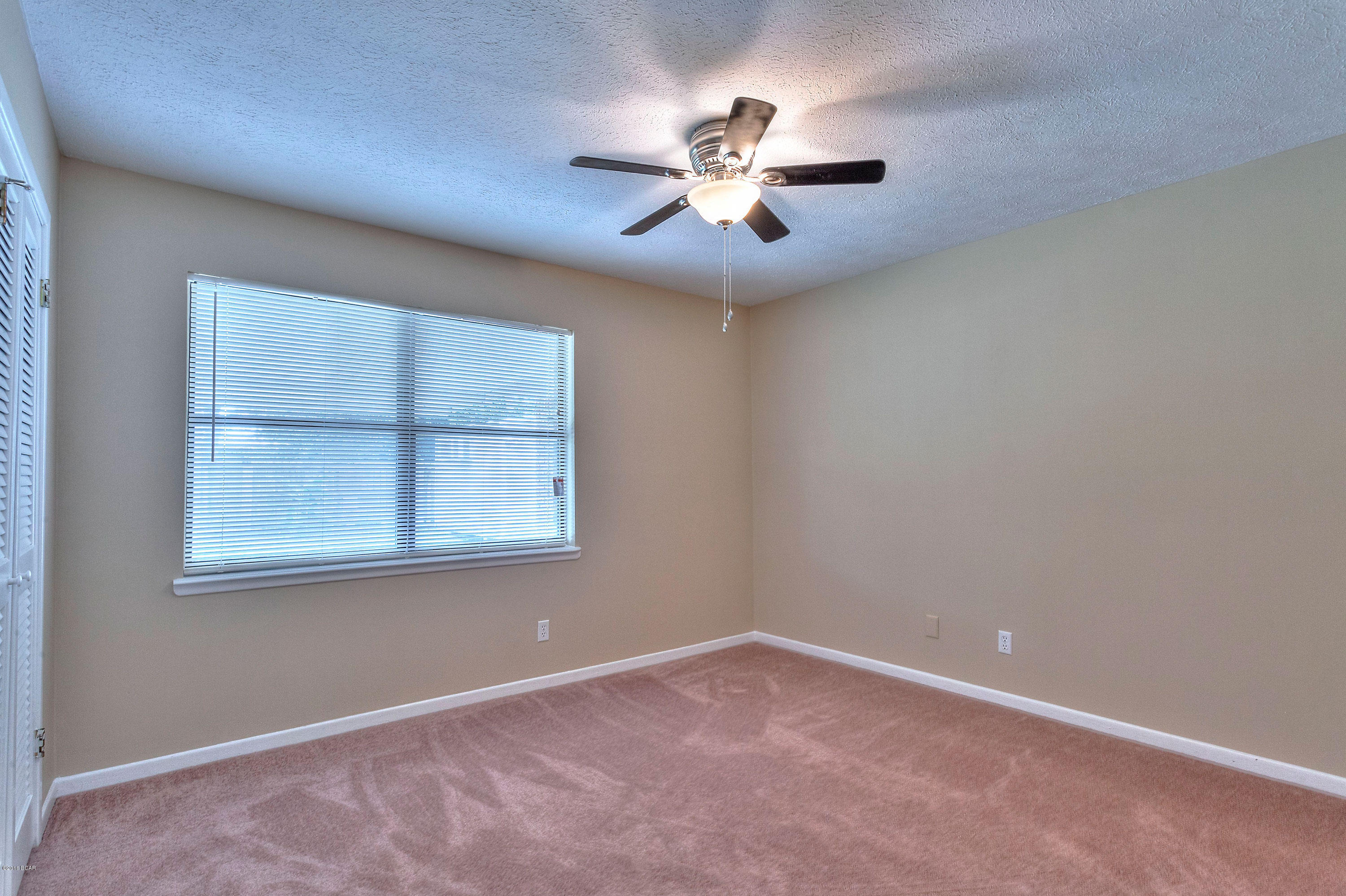 Belaire Estates Replat - Residential