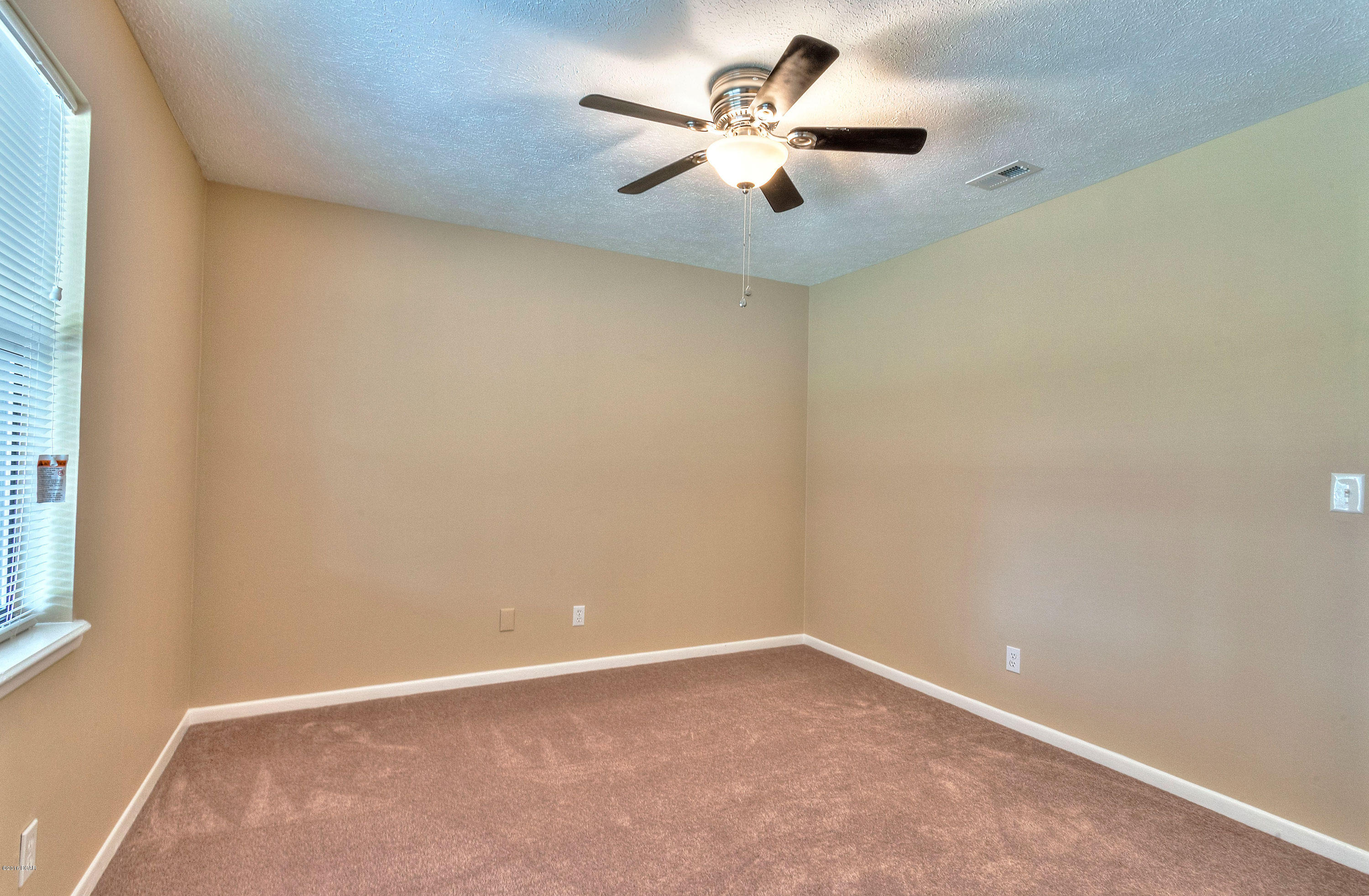 Belaire Estates Replat - Residential