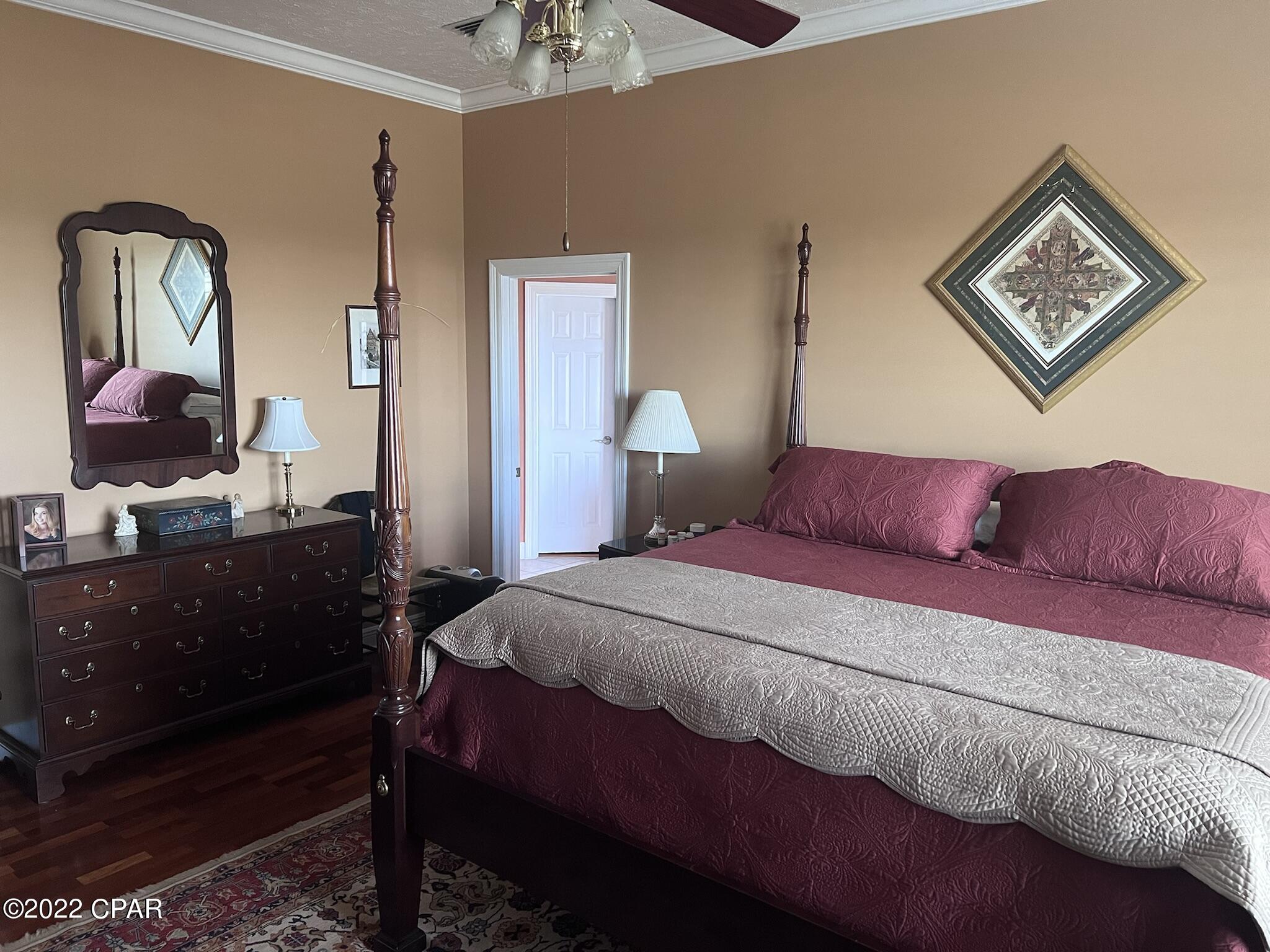 Country Club Harbour Estates - Residential