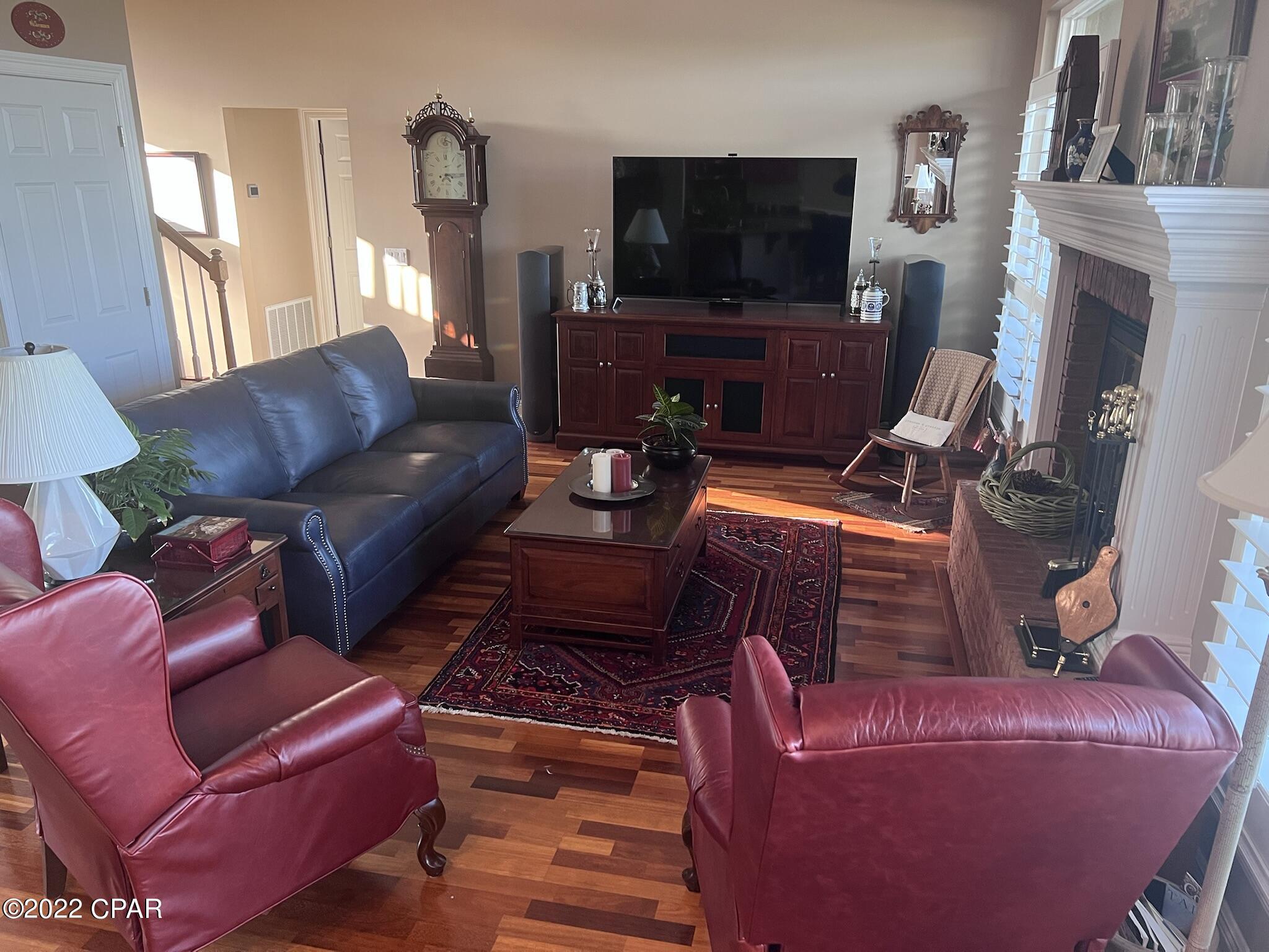 Country Club Harbour Estates - Residential