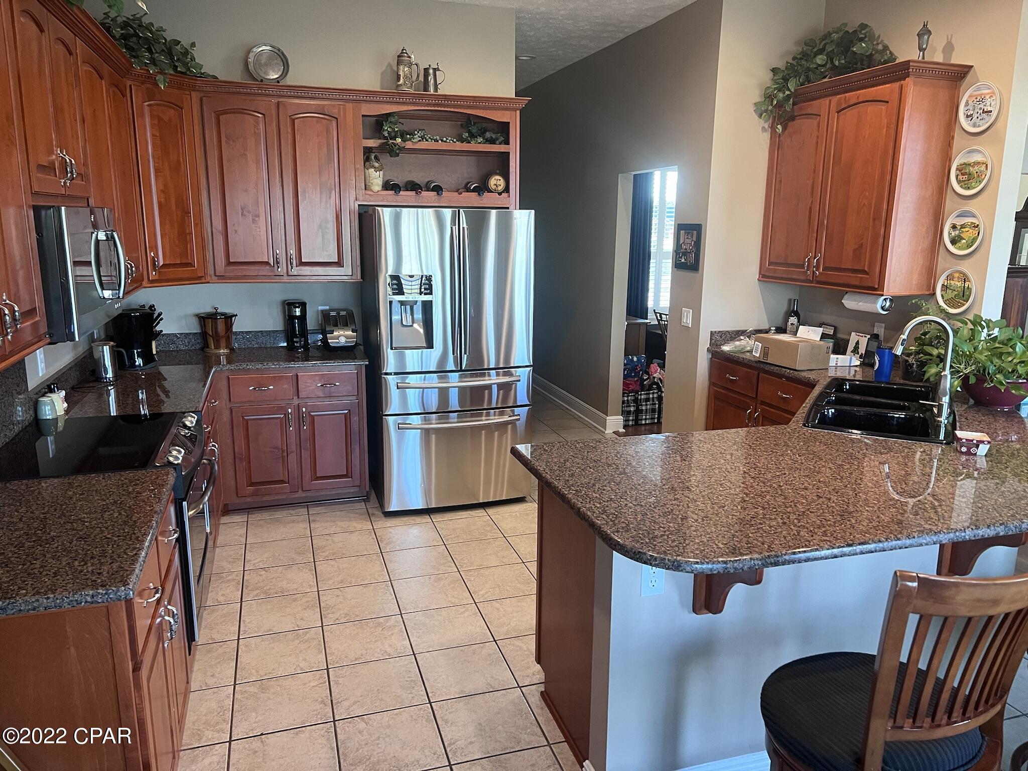 Country Club Harbour Estates - Residential