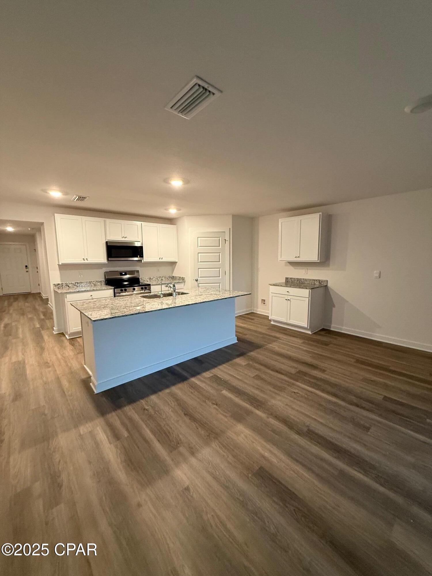 [No Recorded Subdiv] - Residential Lease