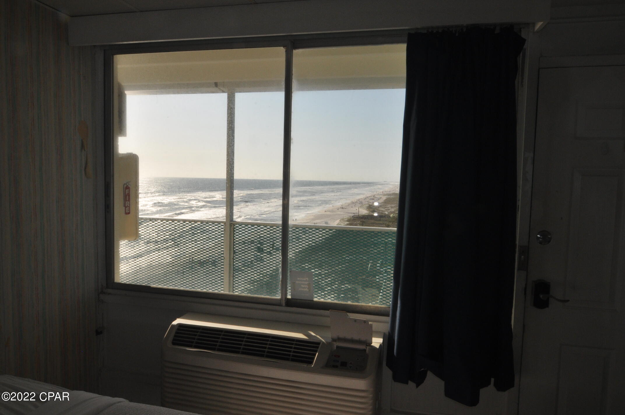 Fontainebleau Terrace - Residential