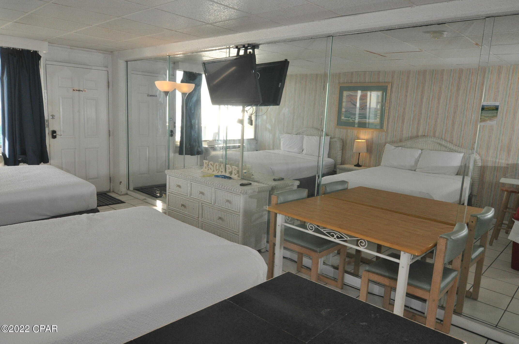 Fontainebleau Terrace - Residential