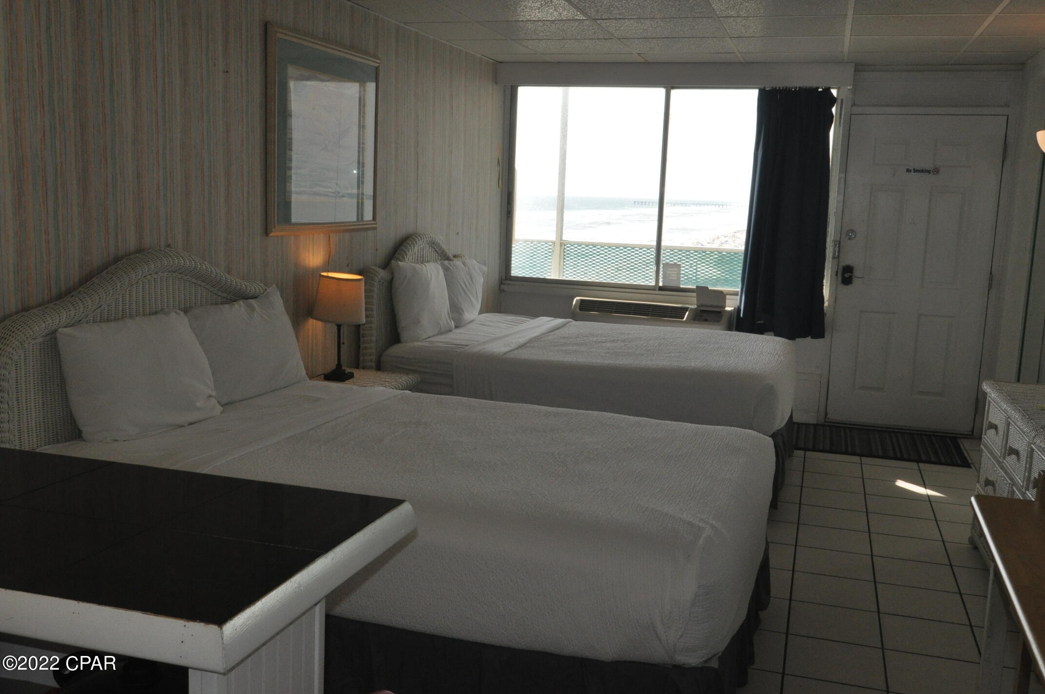 Fontainebleau Terrace - Residential