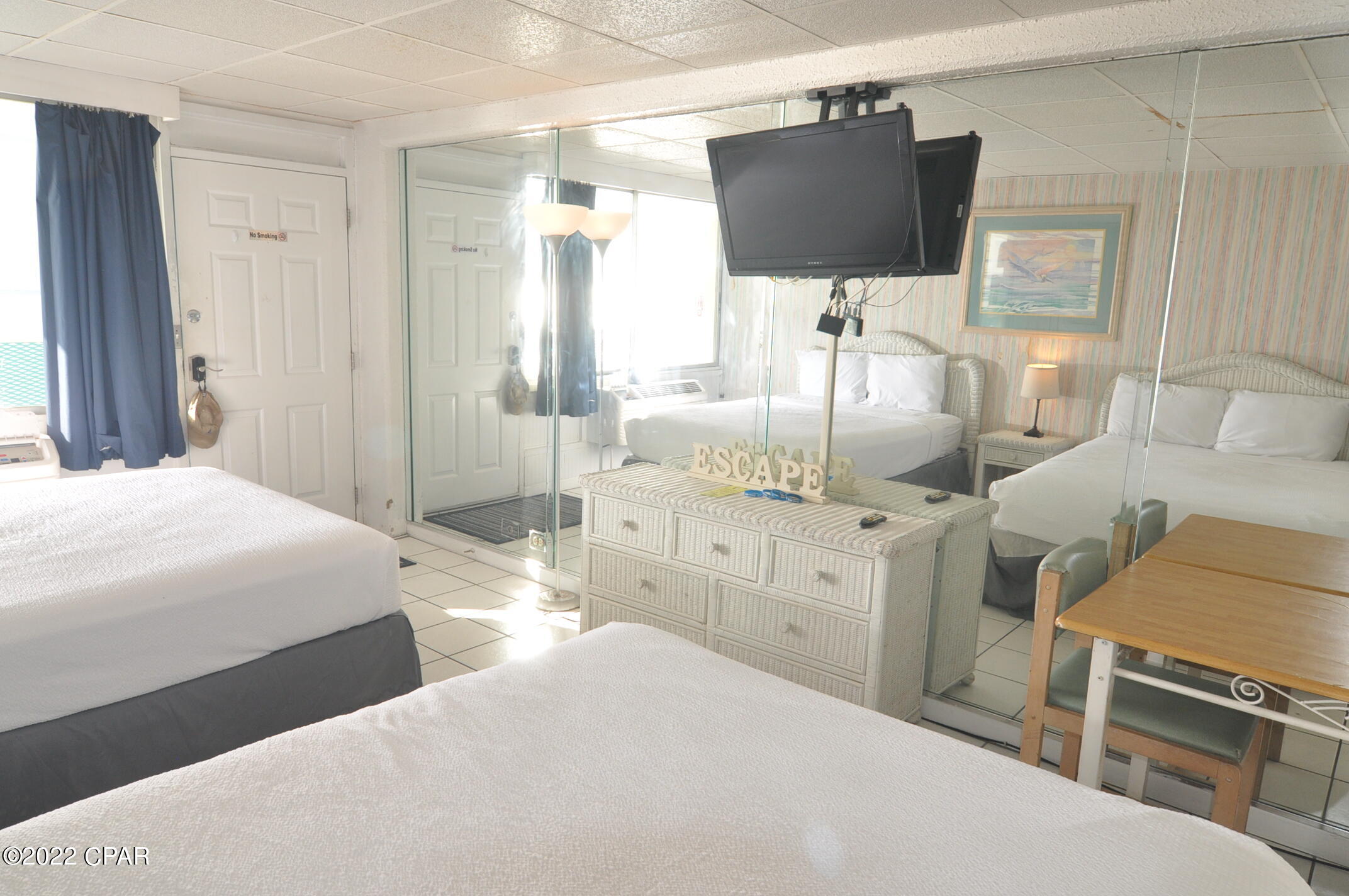 Fontainebleau Terrace - Residential