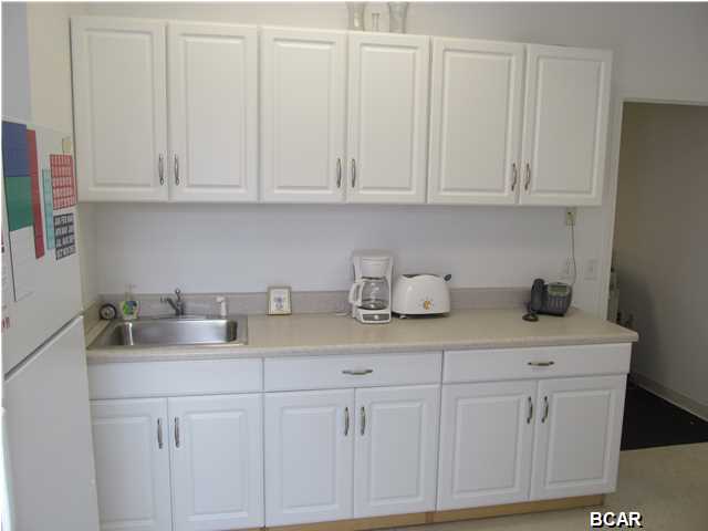 No Named Subdivision - Commercial Lease