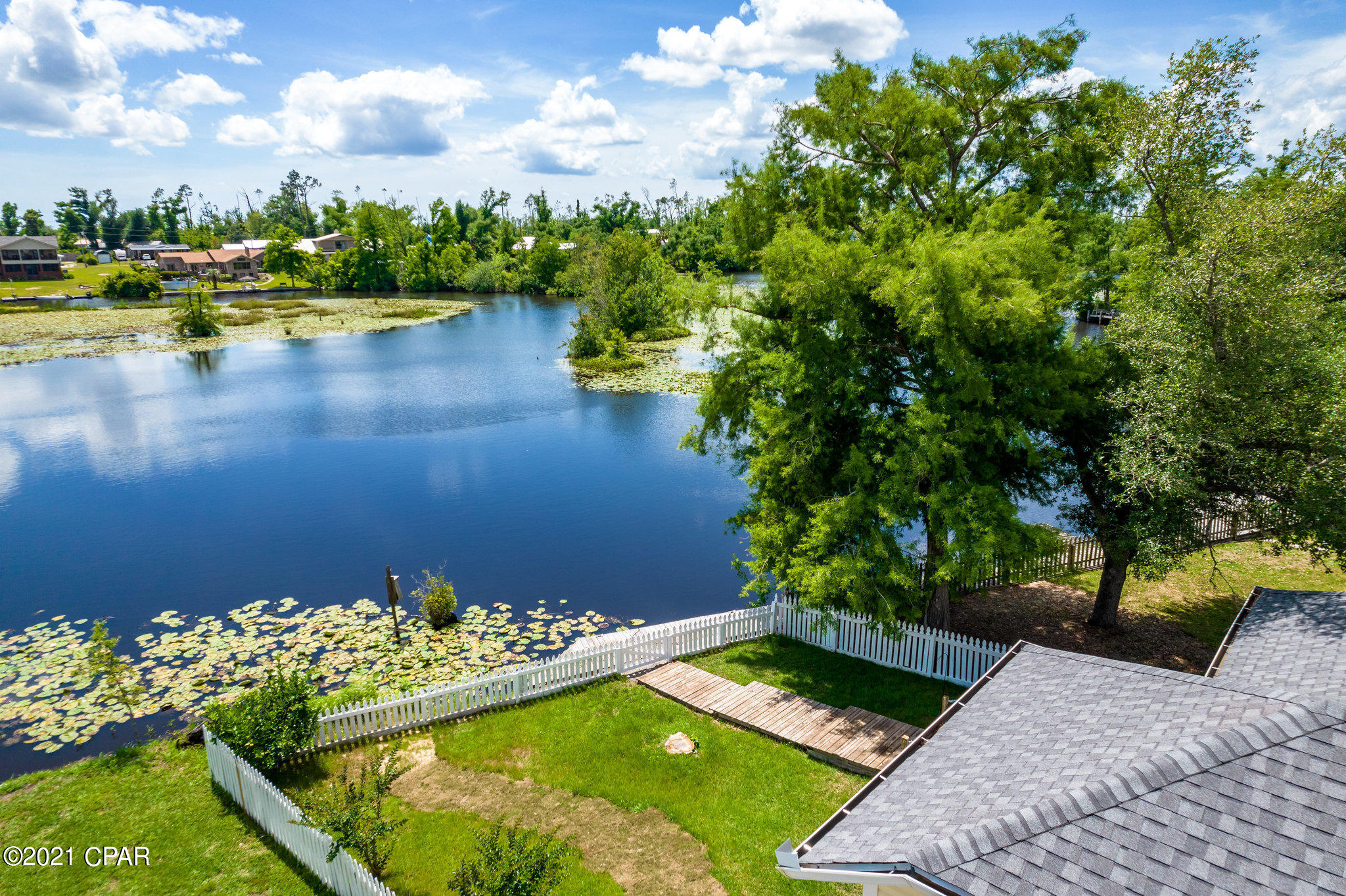 Lakeshore Landing - Residential