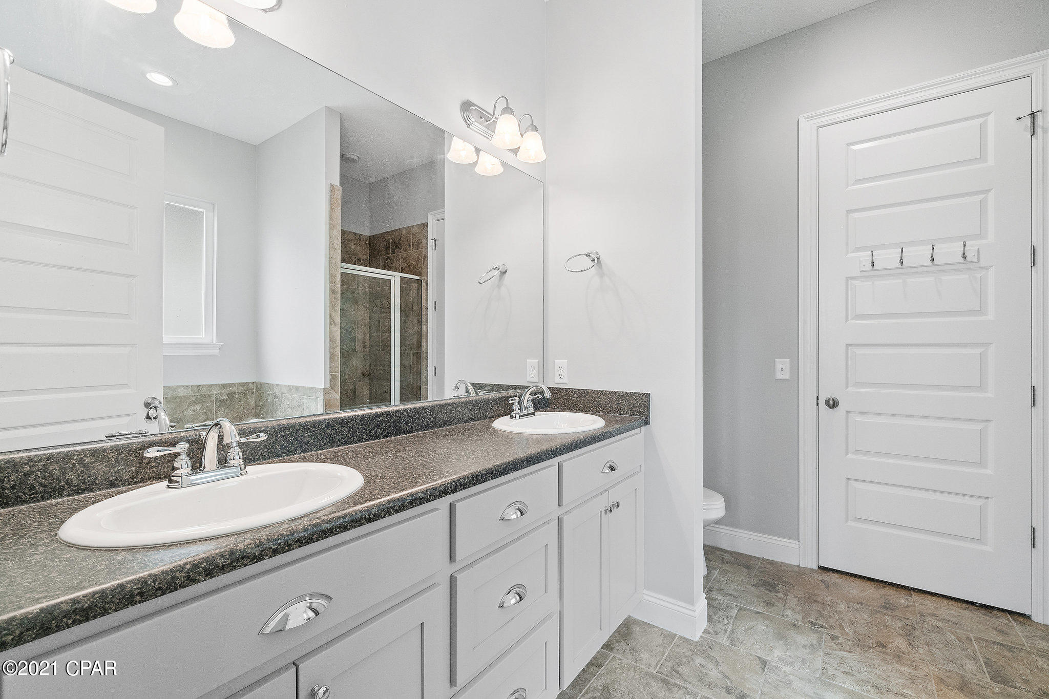 Lakeshore Landing - Residential