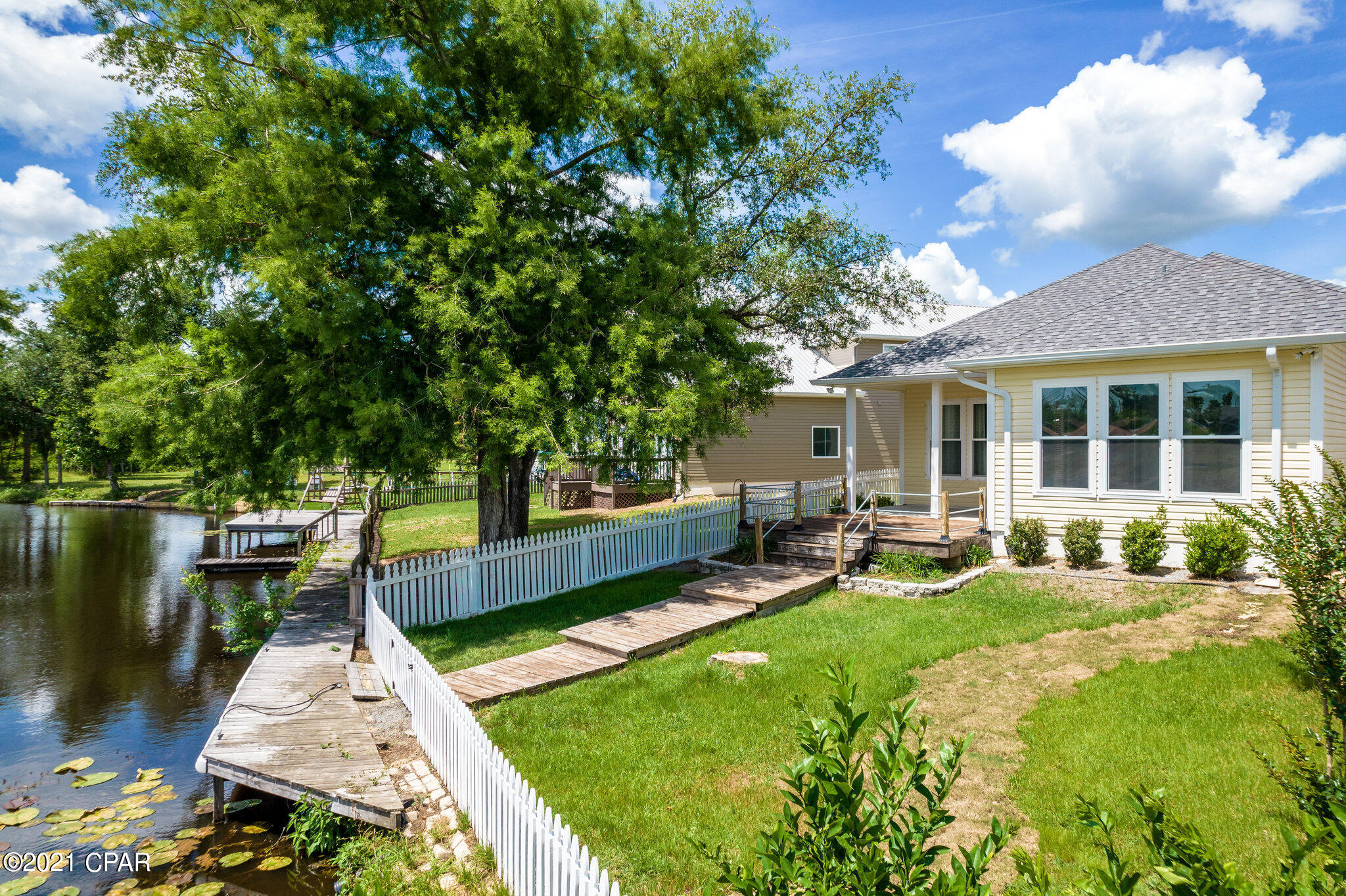Lakeshore Landing - Residential