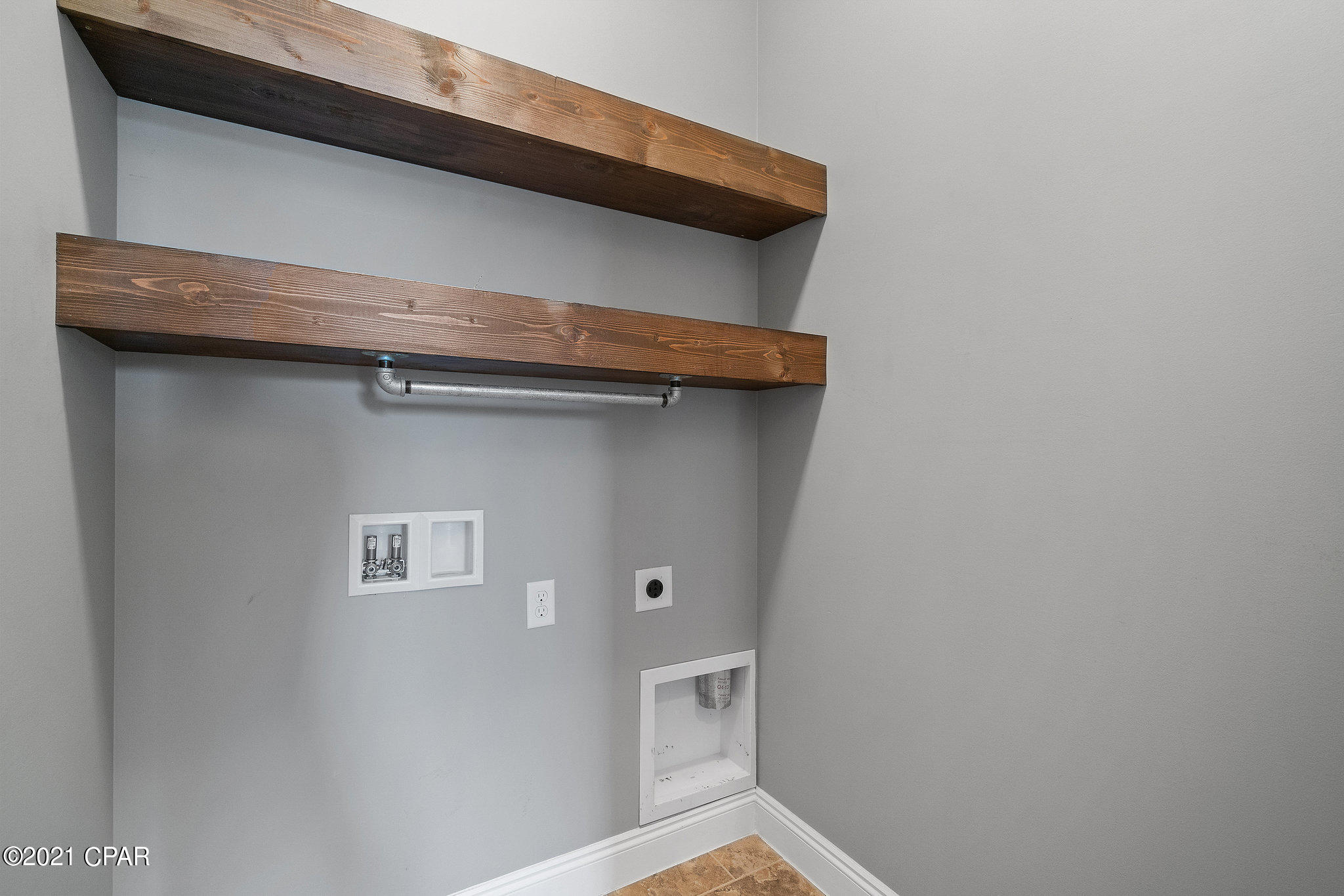 Lakeshore Landing - Residential