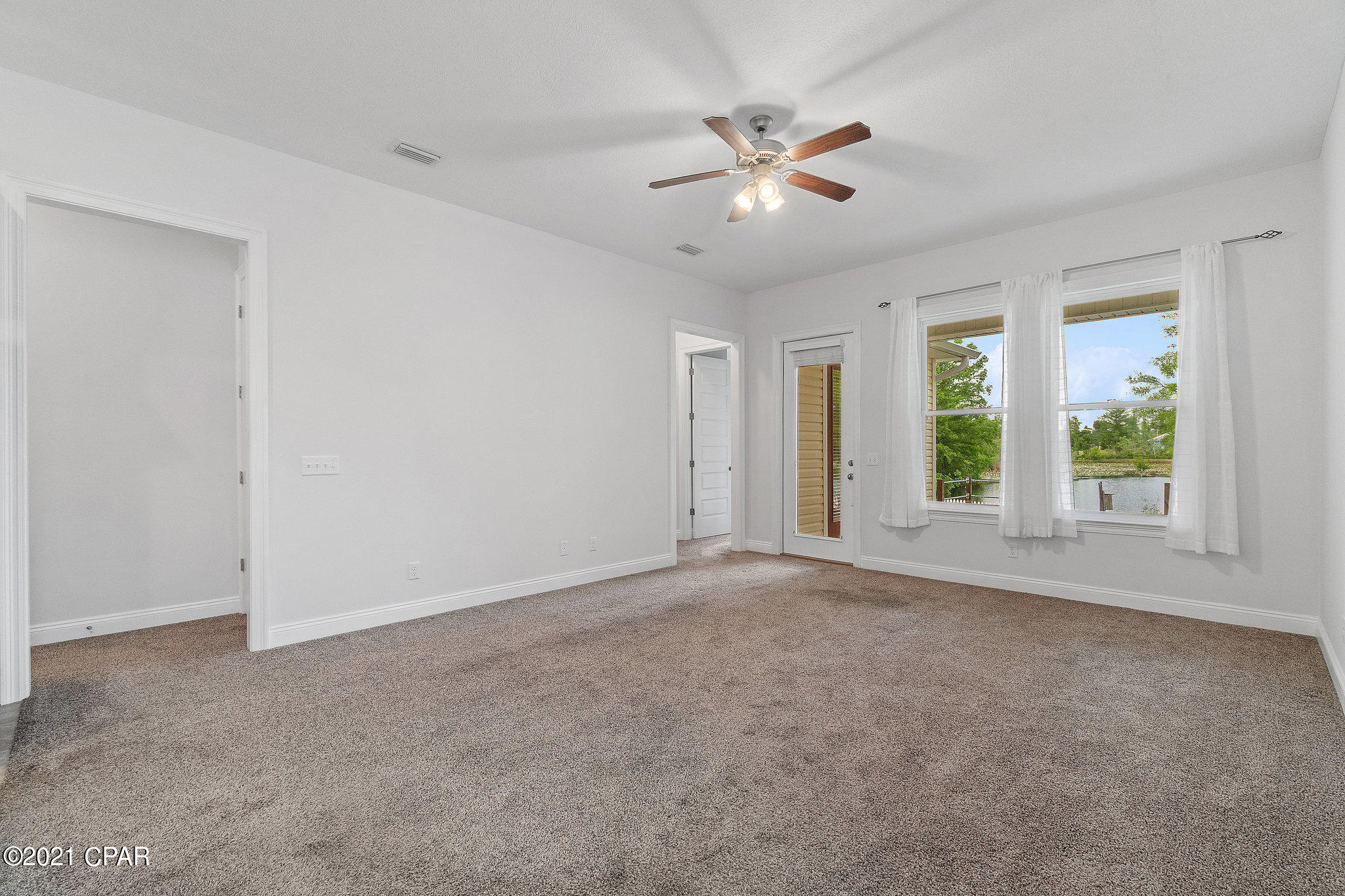 Lakeshore Landing - Residential